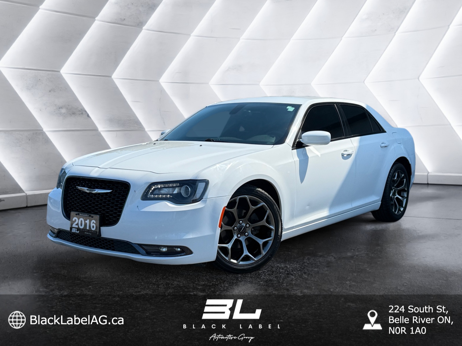 2016 Chrysler 300