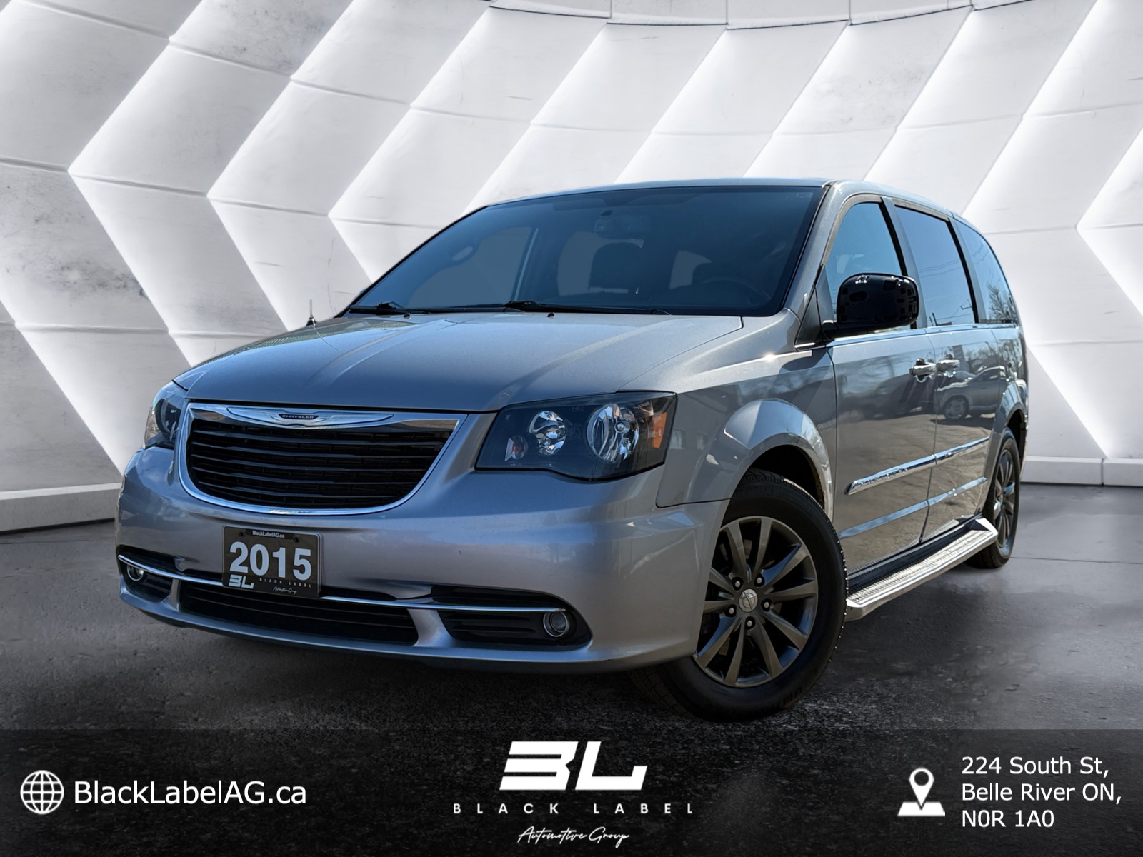 2015 Chrysler Town & Country