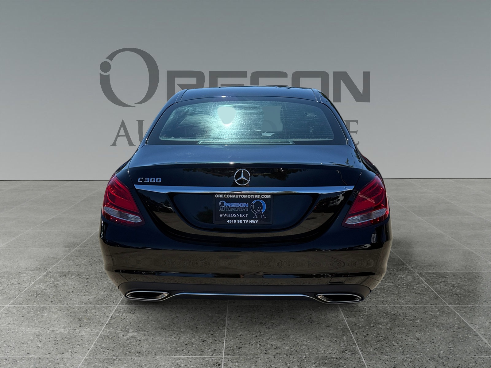 2018 Mercedes Benz C 300 photo 4
