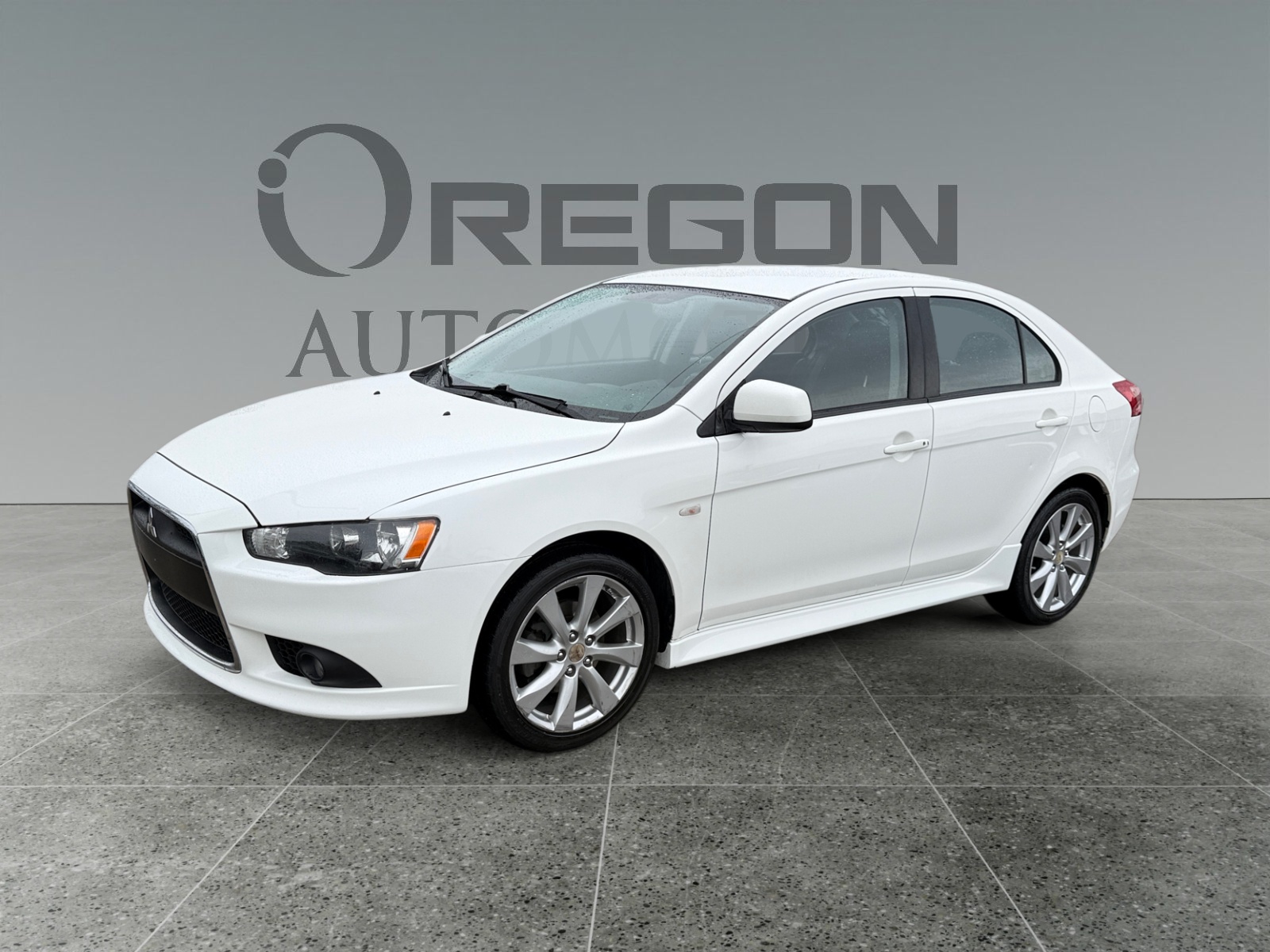 2014 Mitsubishi Lancer GT's photo