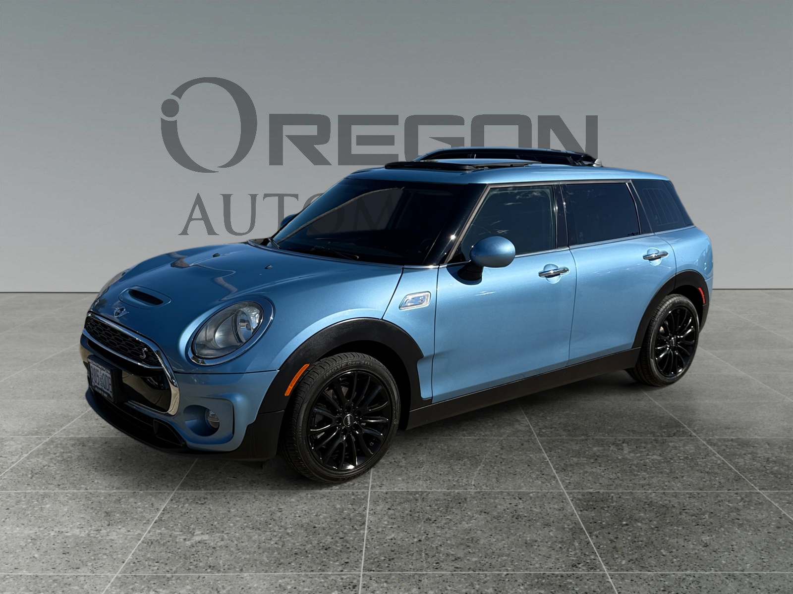 2017 MINI Clubman S's photo