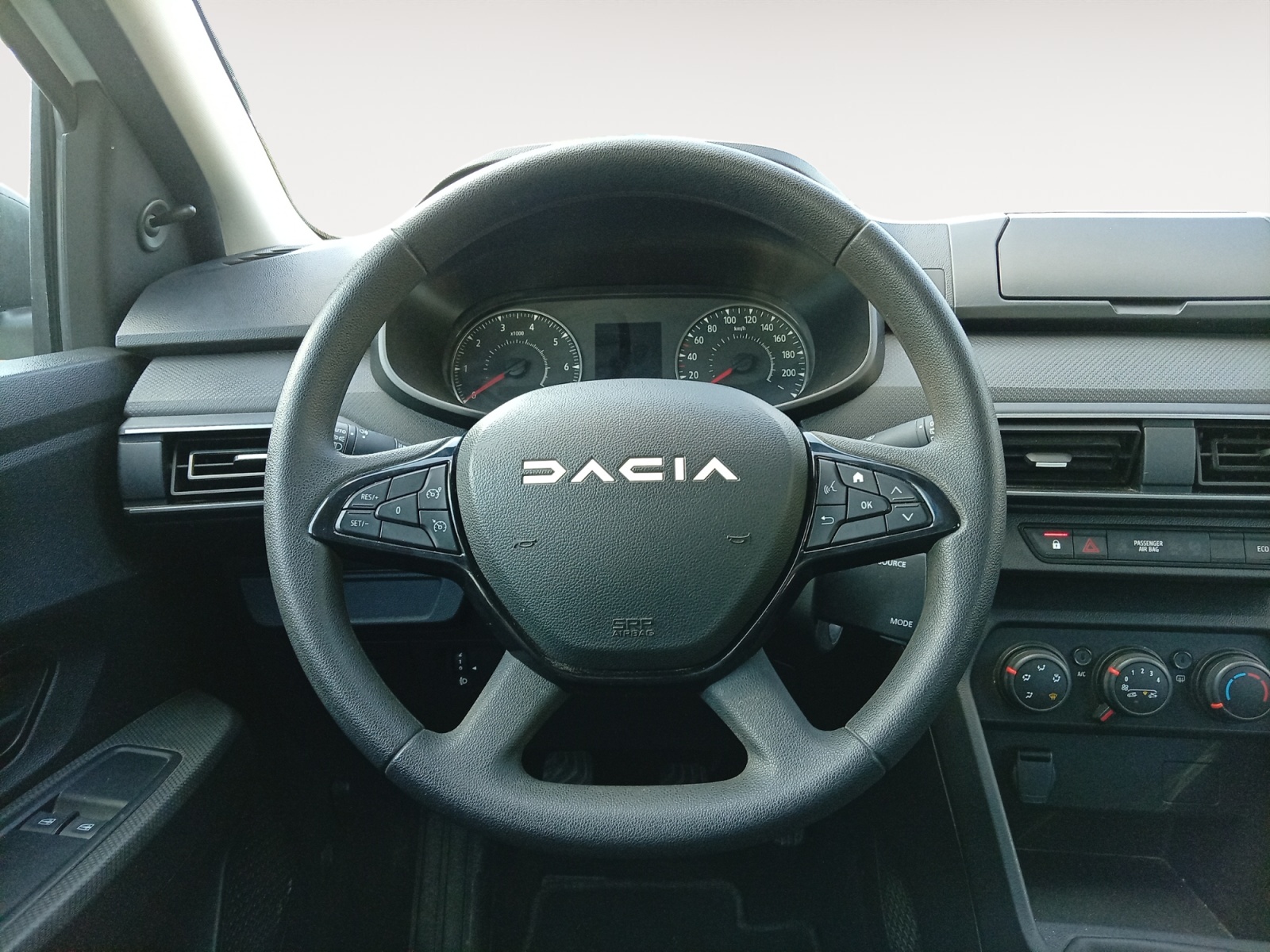 DACIA SANDERO-DACIA SANDERO SANDERO III - PH2 - 1.0 TCE  STREETWAY  ESSENTIEL BVM 100CH-image-9
