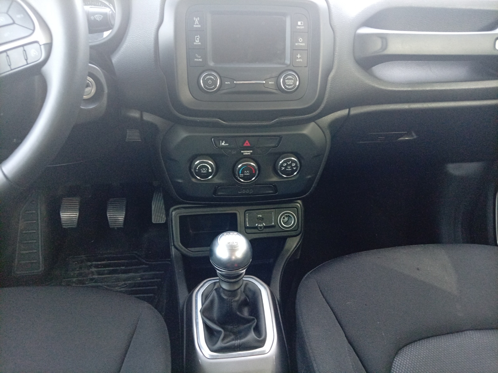 JEEP RENEGADE-JEEP RENEGADE RENEGADE I - PH1 - 1.6 MULTIJET LONGITUDE 4X2 BVM 120CH-image-8