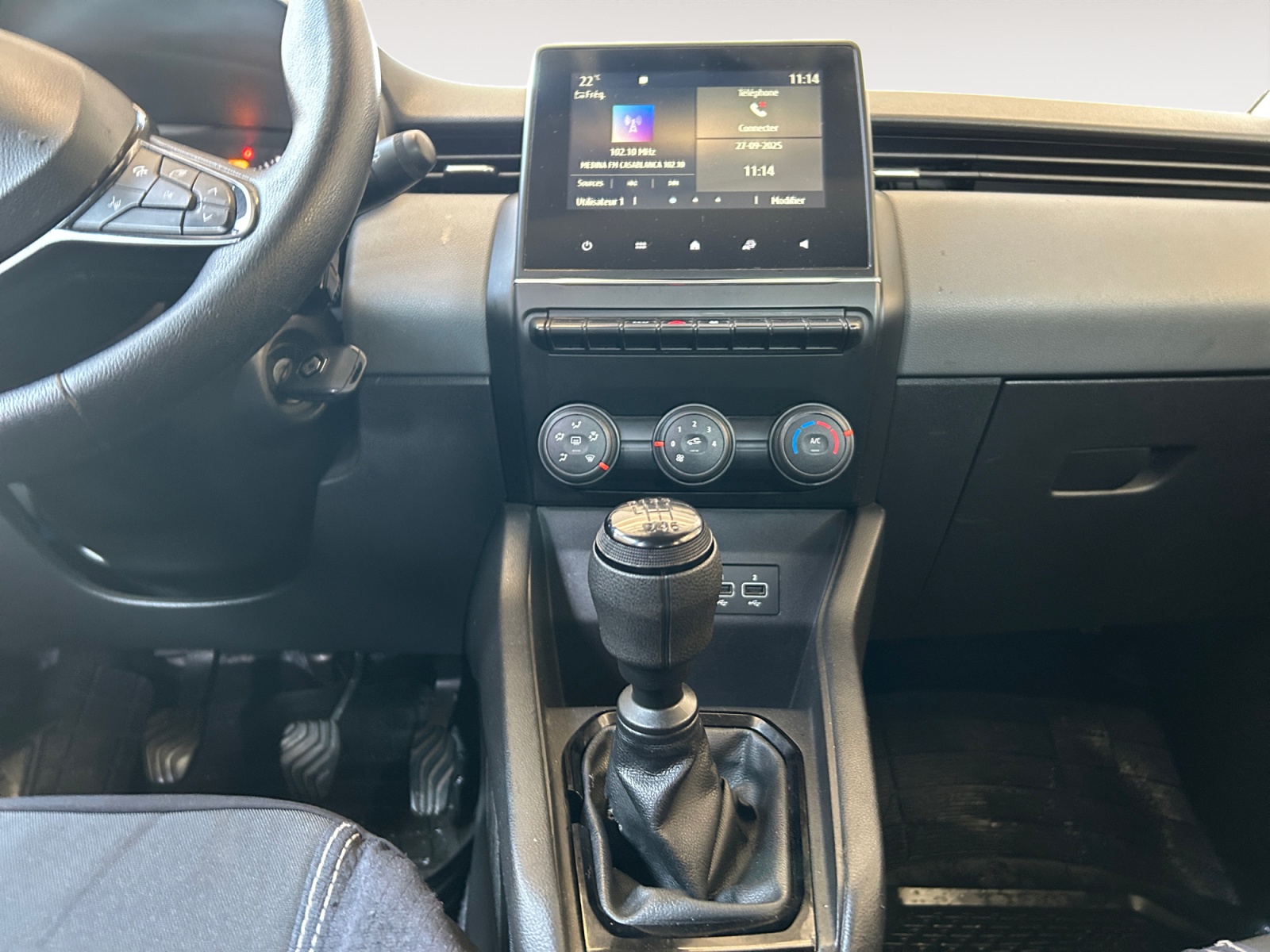 RENAULT CLIO-RENAULT CLIO CLIO V - PH1 - 1.5 DCI AUTHENTIC BVM 115CH-image-10