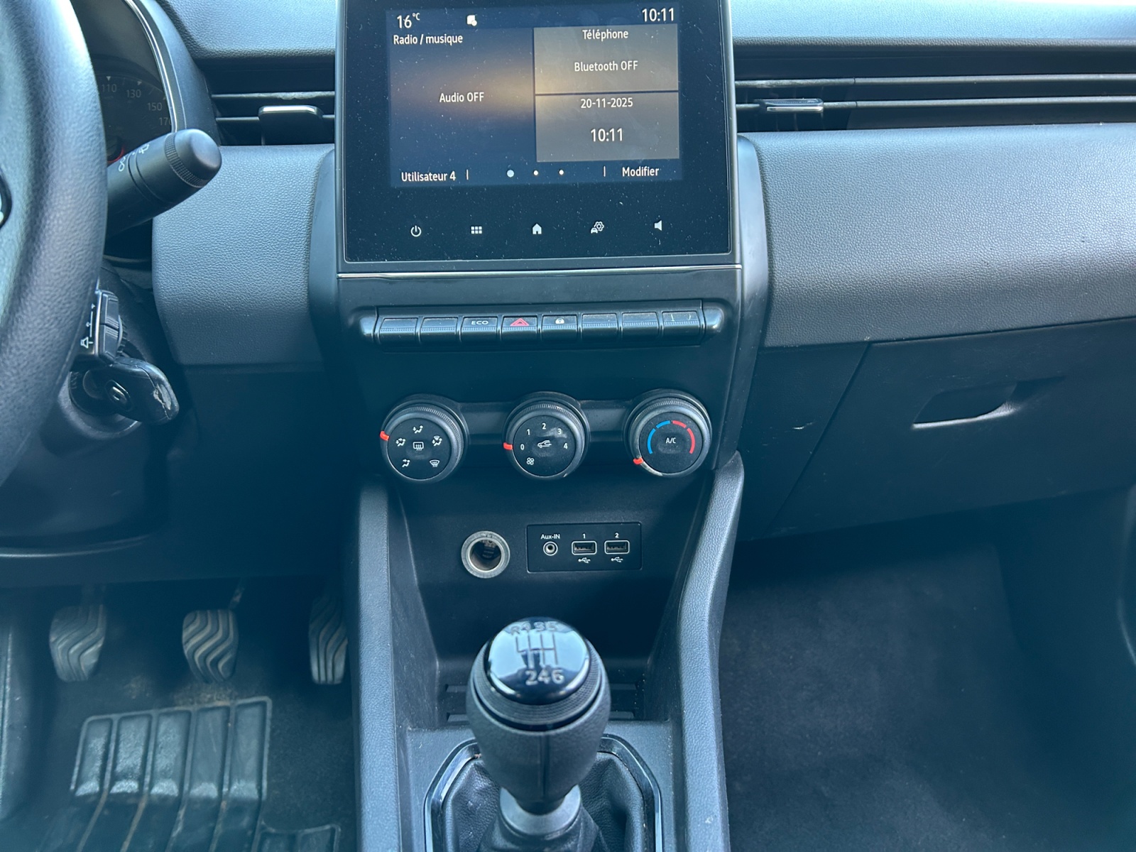 RENAULT CLIO-RENAULT CLIO CLIO V - PH2 - 1.5 DCI AUTHENTIC BVM 115CH-image-8