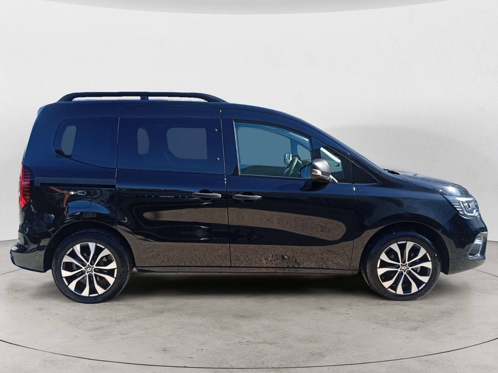 RENAULT KANGOO-RENAULT KANGOO KANGOO III - PH1 - 1.5 BLUE DCI éQUILIBRE BVM 115CH-image-4