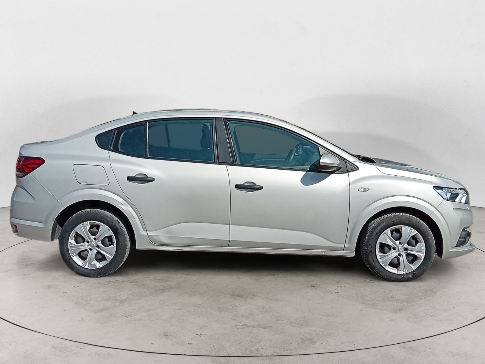 DACIA LOGAN-DACIA LOGAN LOGAN III - PH2 - 1.0 TCE ESSENTIEL CVT 100CH-image-4