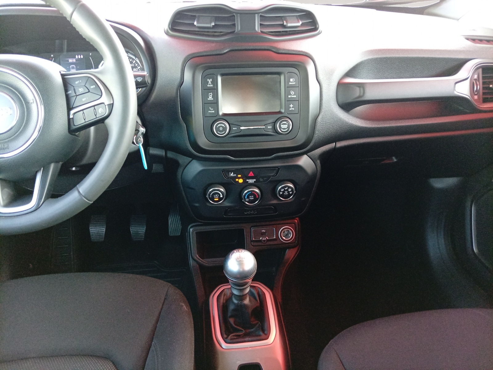 JEEP RENEGADE-JEEP RENEGADE RENEGADE I - PH2 - 1.6 MULTIJET LONGITUDE BVM 130CH-image-7