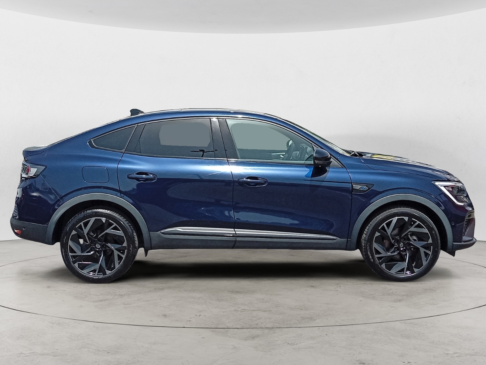 RENAULT ARKANA-RENAULT ARKANA ARKANA I - PH1 - 1.6 E-TECH  HEV ESPRIT ALPINE BVA 145CH-image-4