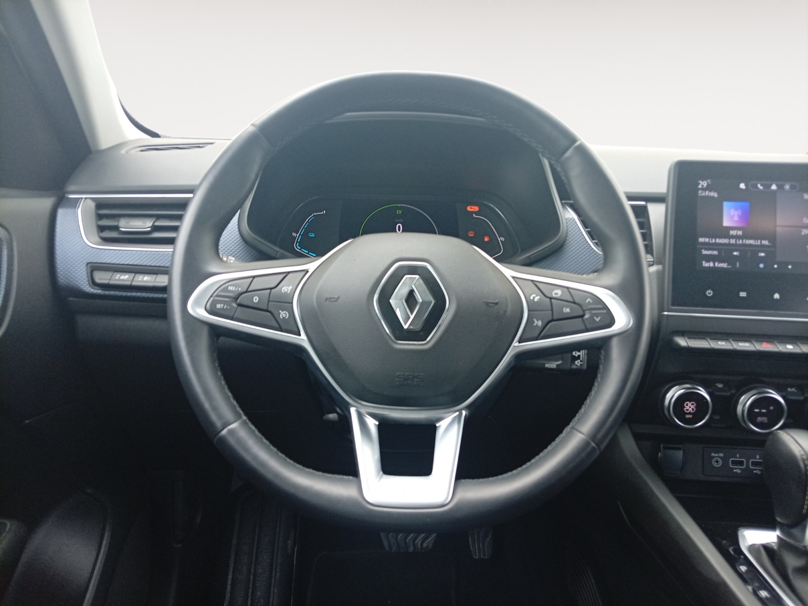 RENAULT ARKANA-RENAULT ARKANA 1.6-ETECH-145-HEV-EQUILIBRE-image-9