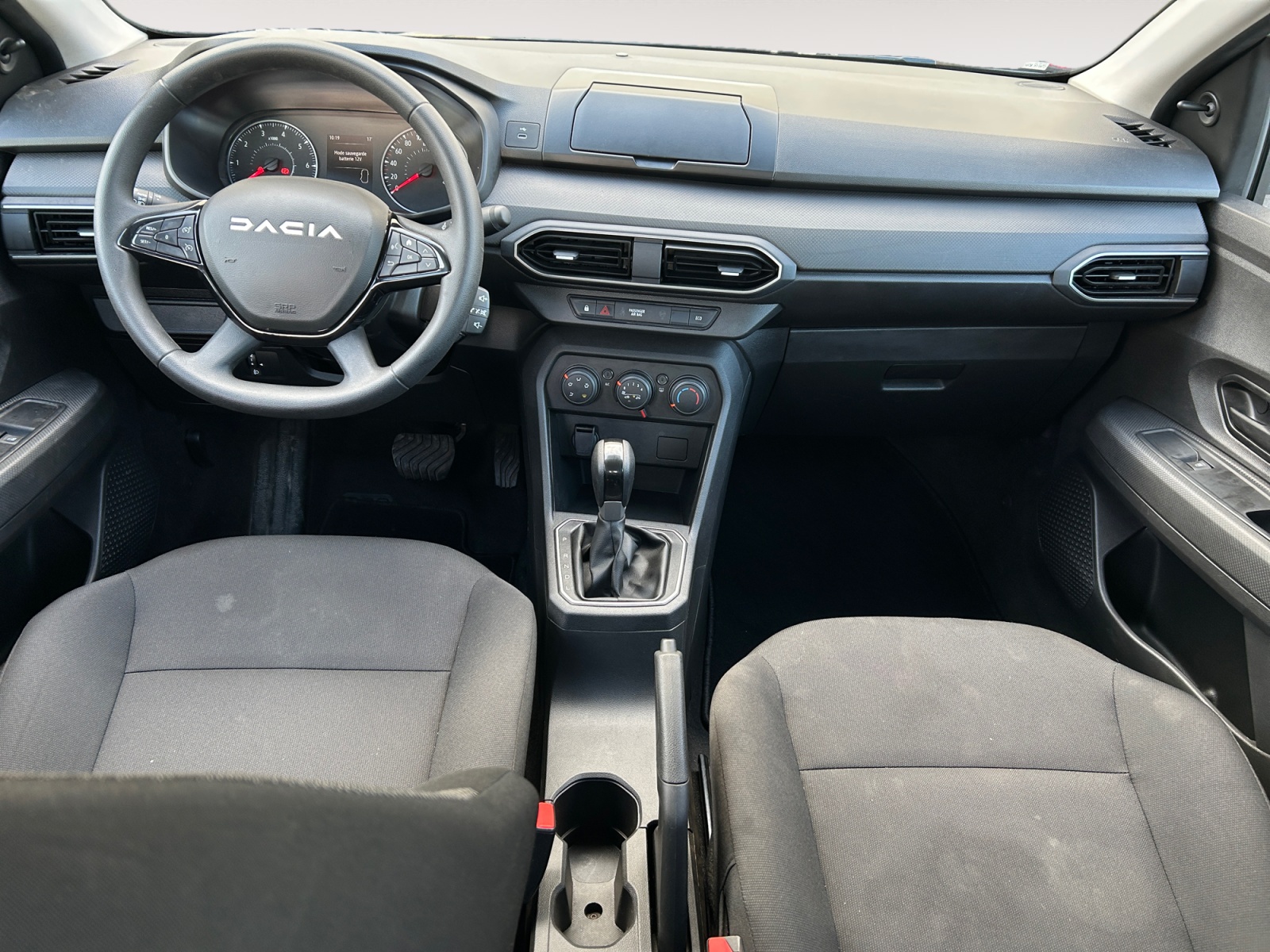 DACIA LOGAN-DACIA LOGAN LOGAN III - PH1 - 1.0 TCE ESSENTIEL CVT 100CH-image-7