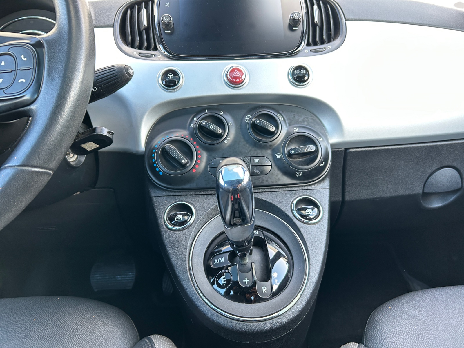 FIAT 500-FIAT 500 500 IV - PH1 - 1.2 L DOLCEVITA BVA 69CH-image-8