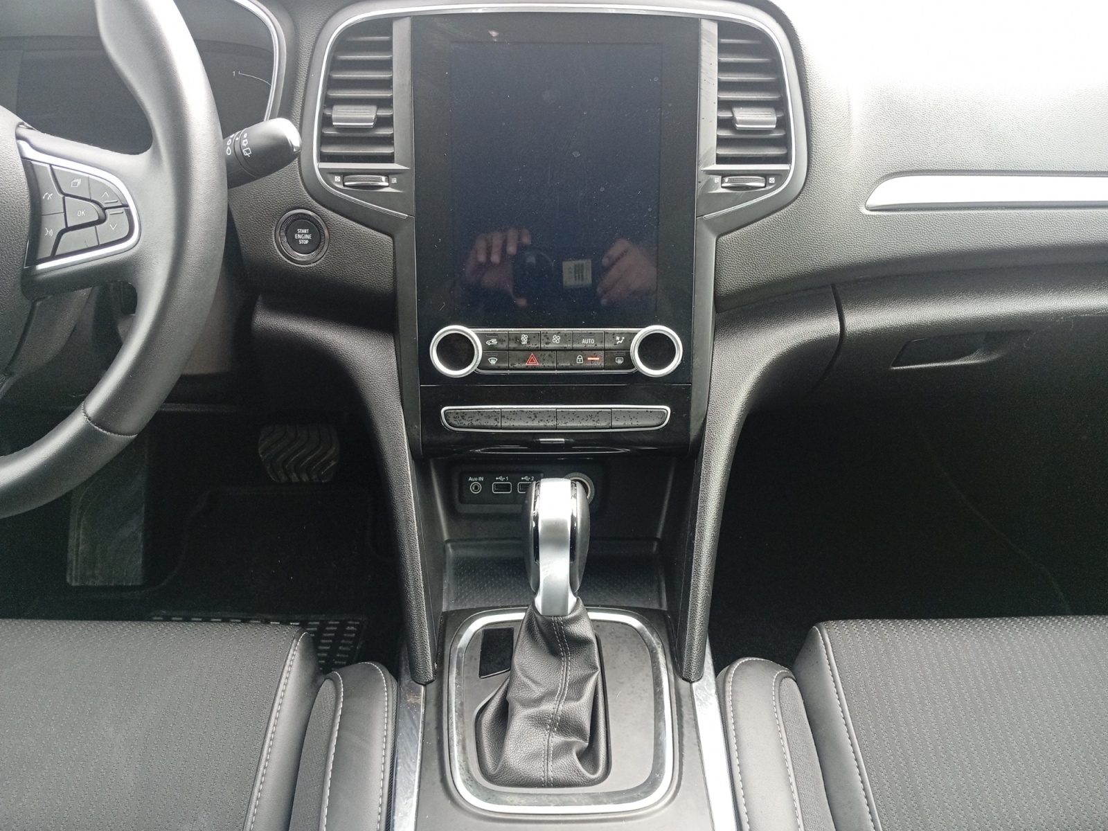 RENAULT MEGANE-RENAULT MEGANE MEGANE IV - PH2 - 1.5 DCI TECHNO BVA 115CH-image-8