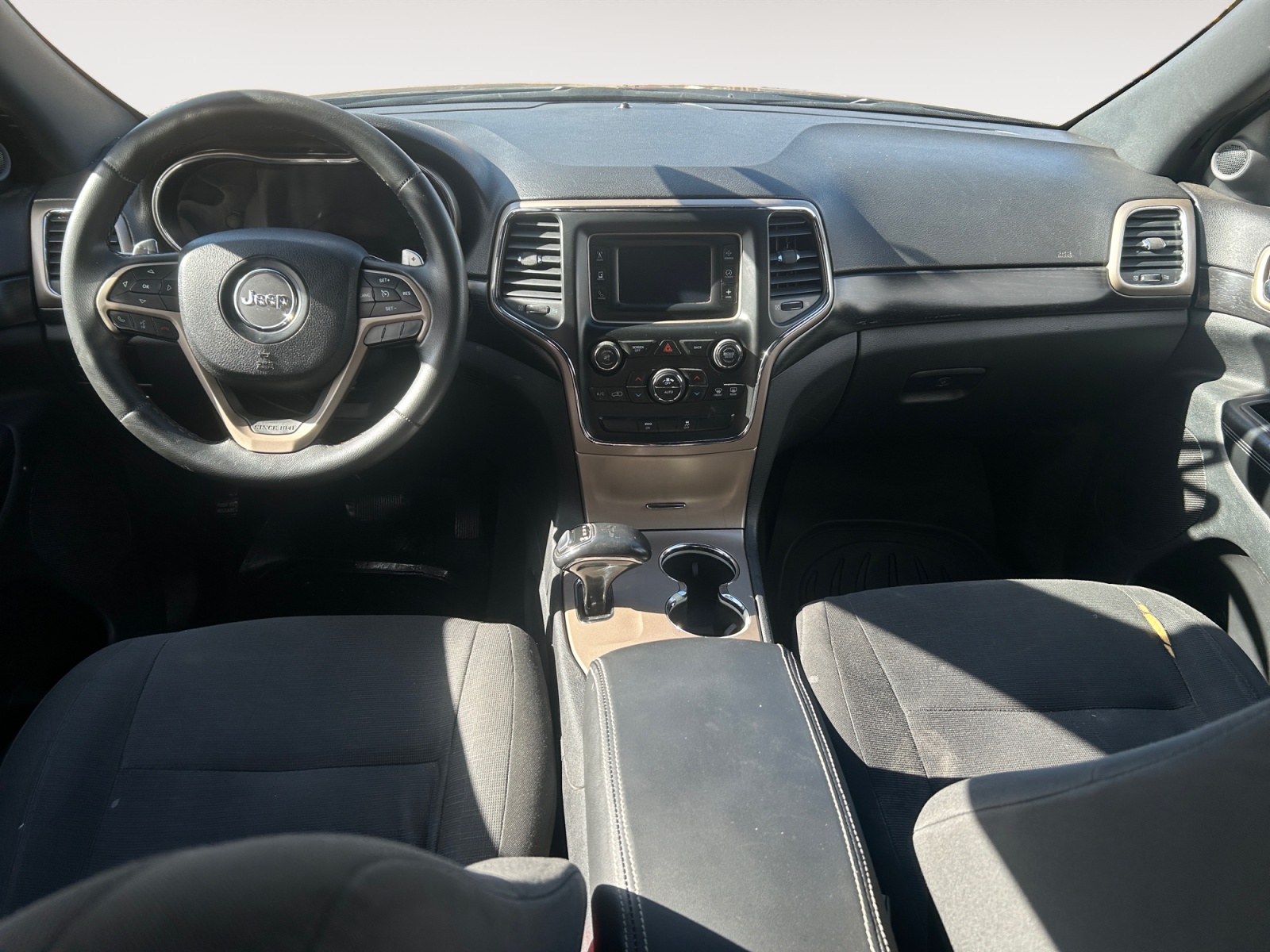 JEEP GRAND CHEROKEE-JEEP GRAND CHEROKEE GRAND CHEROKEE IV - PH2 - 3.0 V6 CRD LAREDO 8 BVA 190CH-image-6