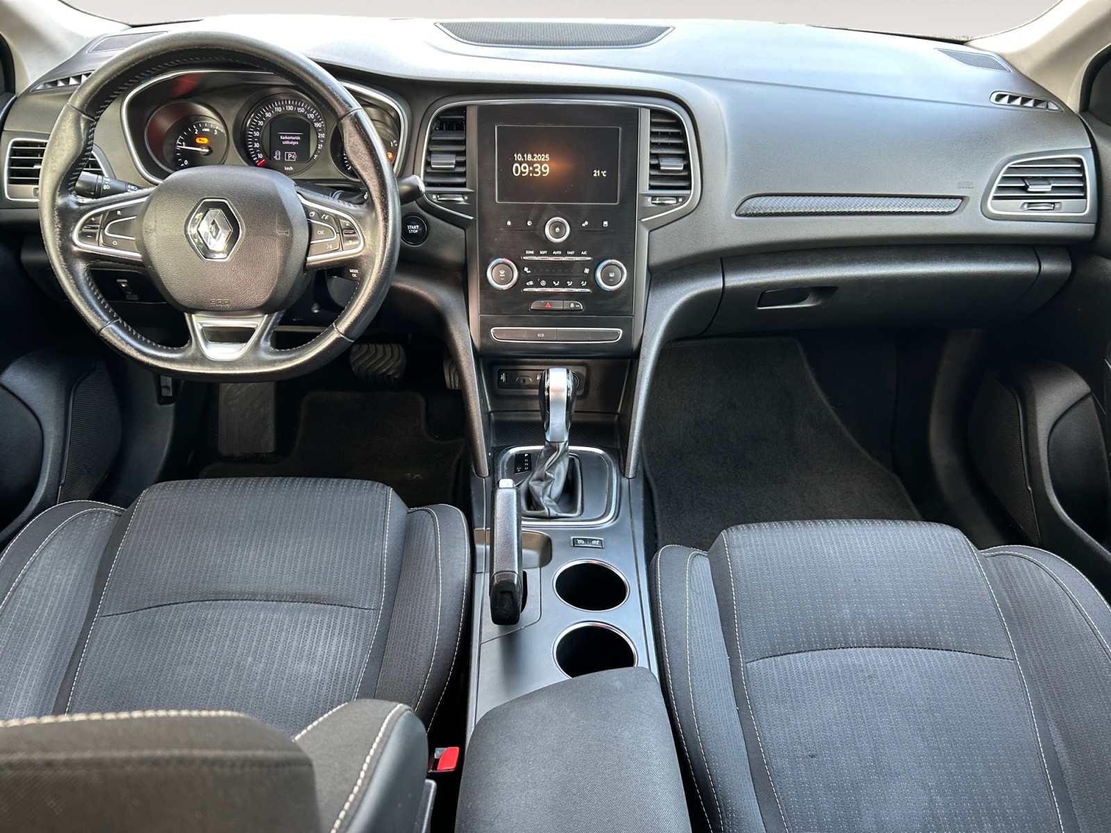 RENAULT MEGANE-RENAULT MEGANE MEGANE SEDAN IV - PH2 - 1.5 DCI AUTHENTIC BVA 114CH-image-7