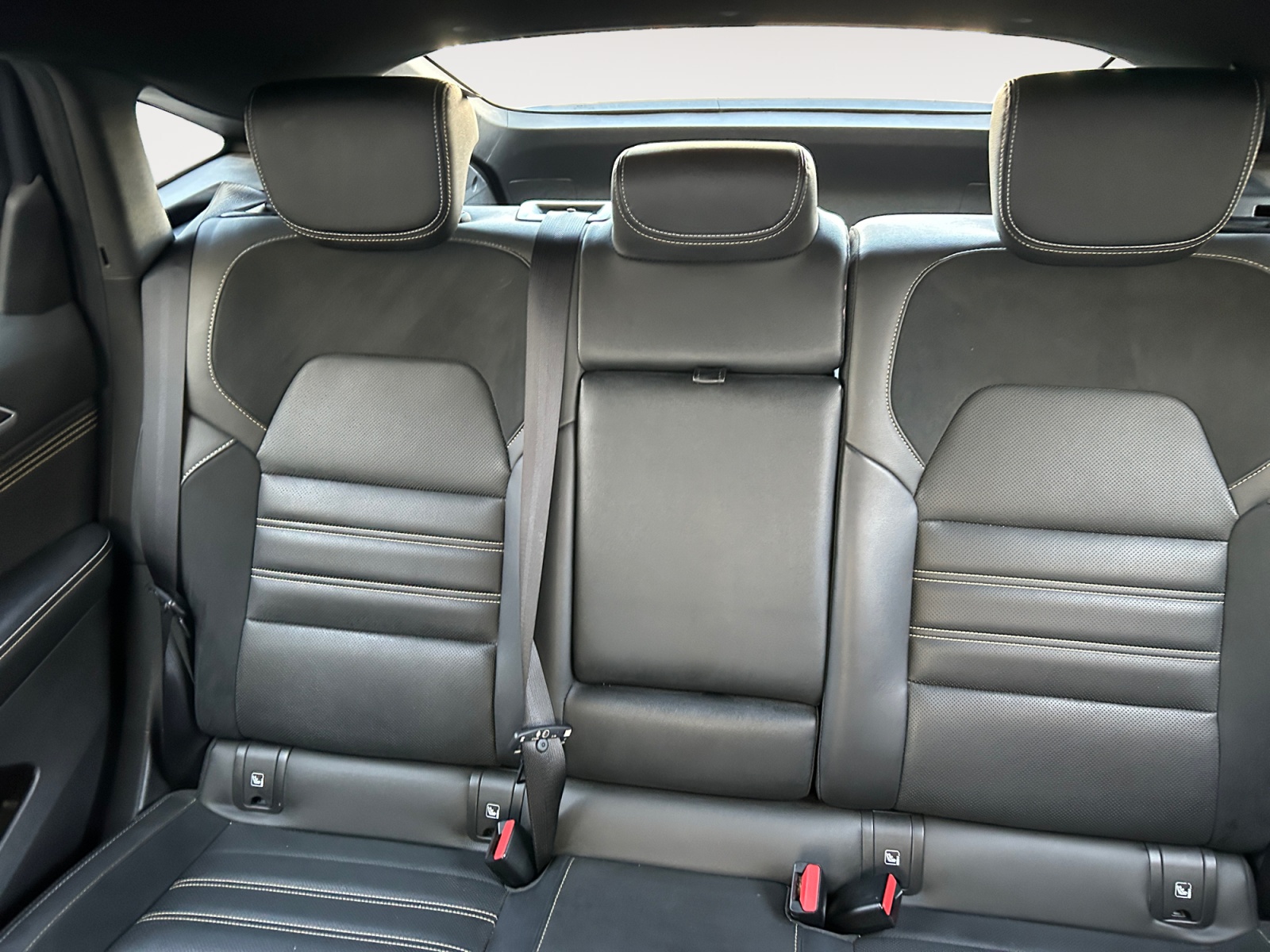 RENAULT ARKANA-RENAULT ARKANA ARKANA I - PH1 - 1.6 E-TECH  HEV ESPRIT ALPINE BVA 145CH-image-10