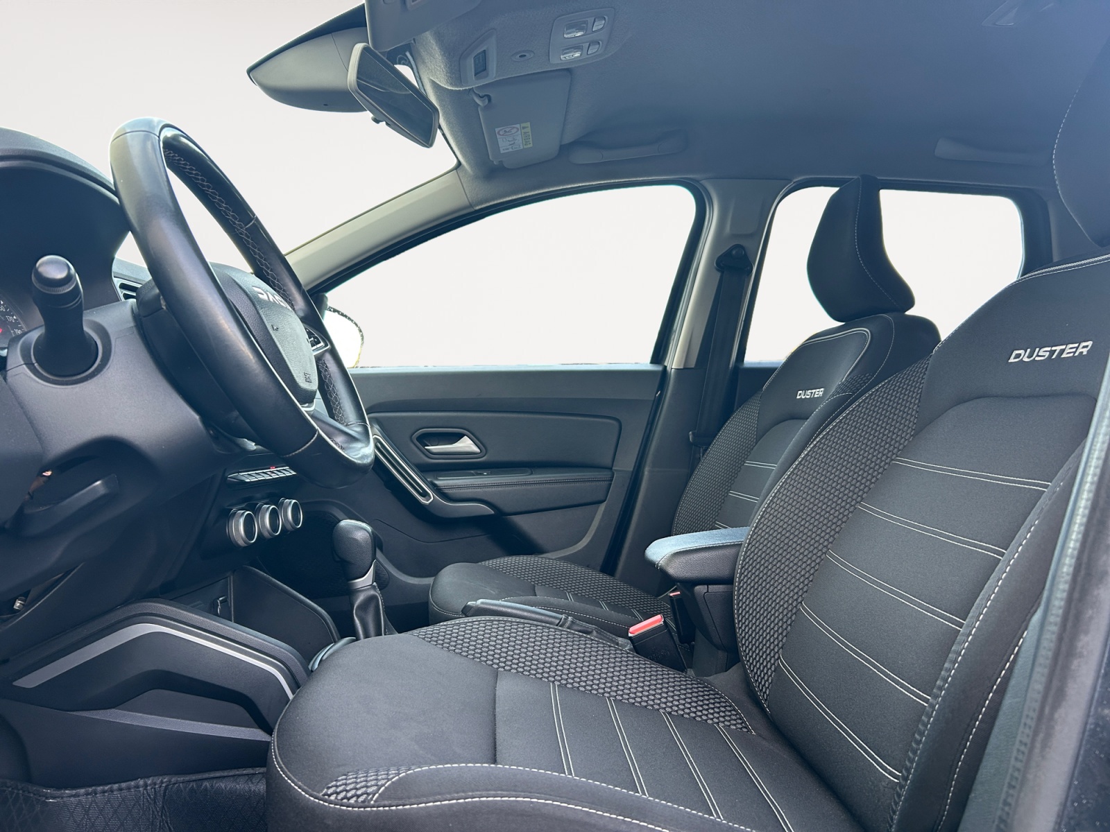 DACIA DUSTER-DACIA DUSTER DUSTER II - PH2 - 1.5 DCI  EDC 2WD JOURENY BVA 110CH-image-6