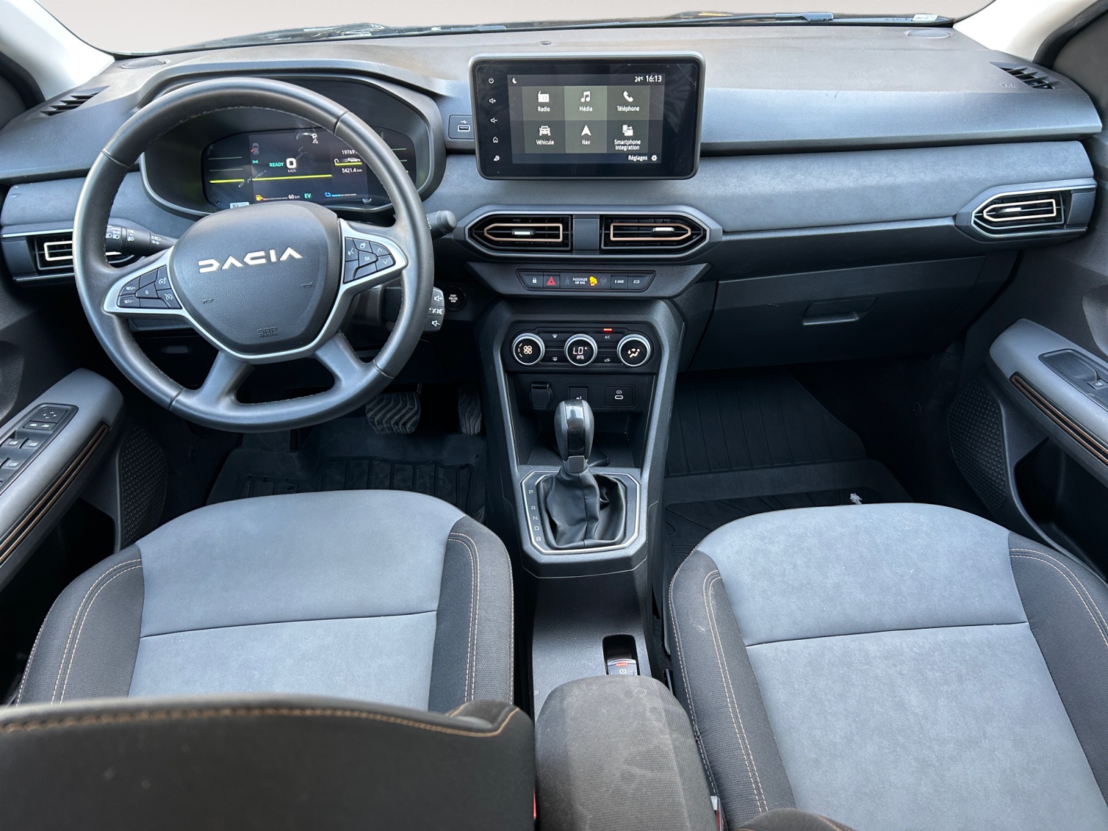 DACIA JOGGER-DACIA JOGGER JOGGER I - PH1 - 1.6 HYBRID 140 EXTREME BVM 102CH-image-8