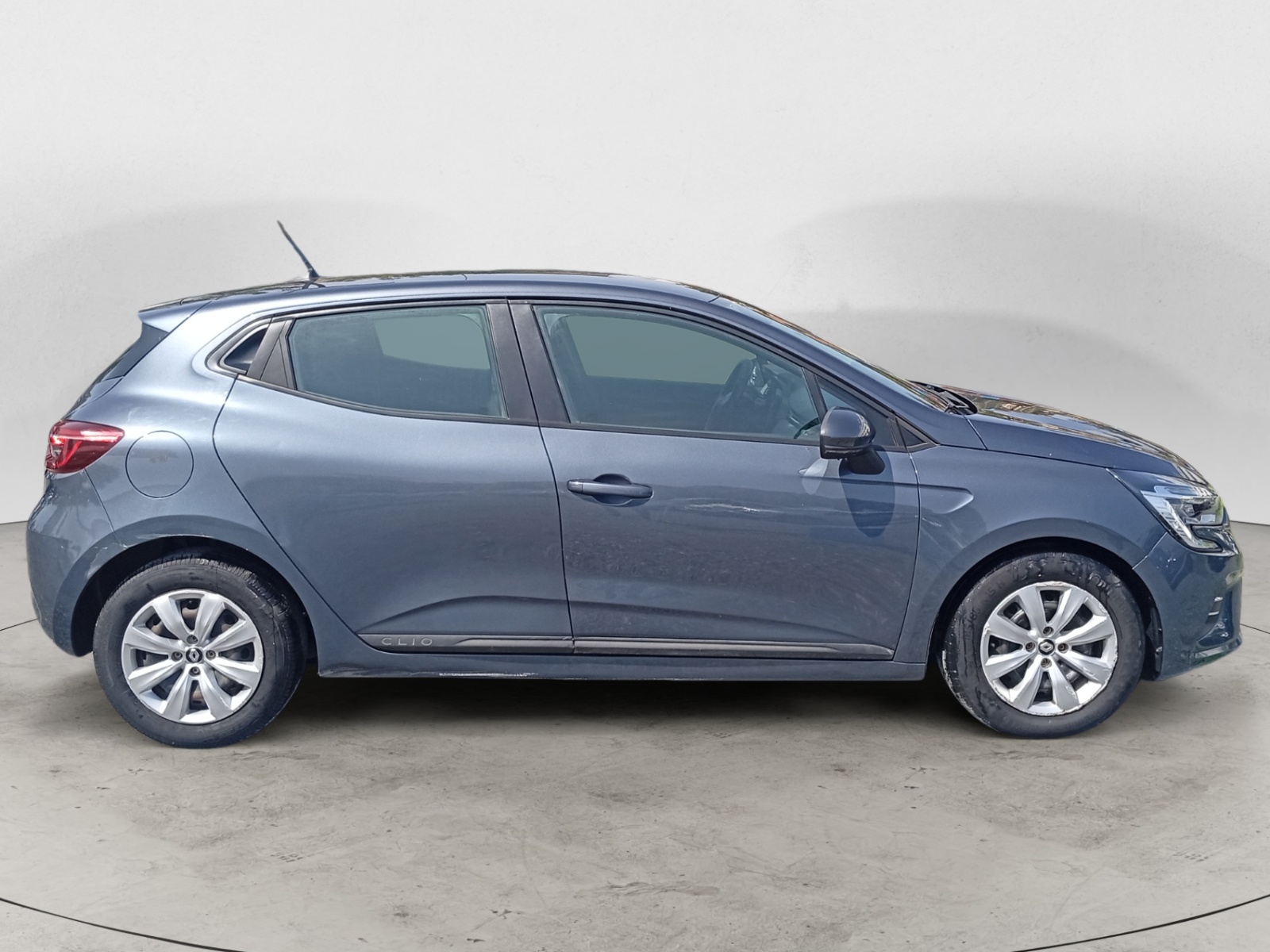RENAULT CLIO-RENAULT CLIO CLIO V - PH2 - 1.5 DCI AUTHENTIC BVM 115CH-image-4