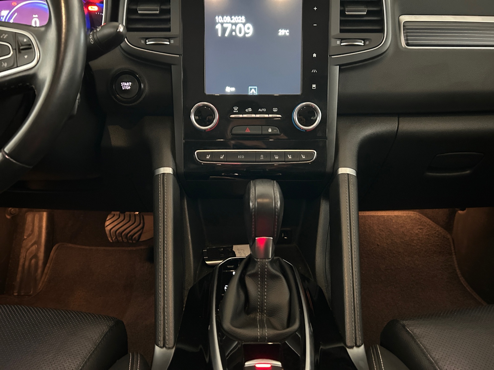 RENAULT KOLEOS-RENAULT KOLEOS 2.0 DCI 185 BVA 4WD TECHNO-image-8