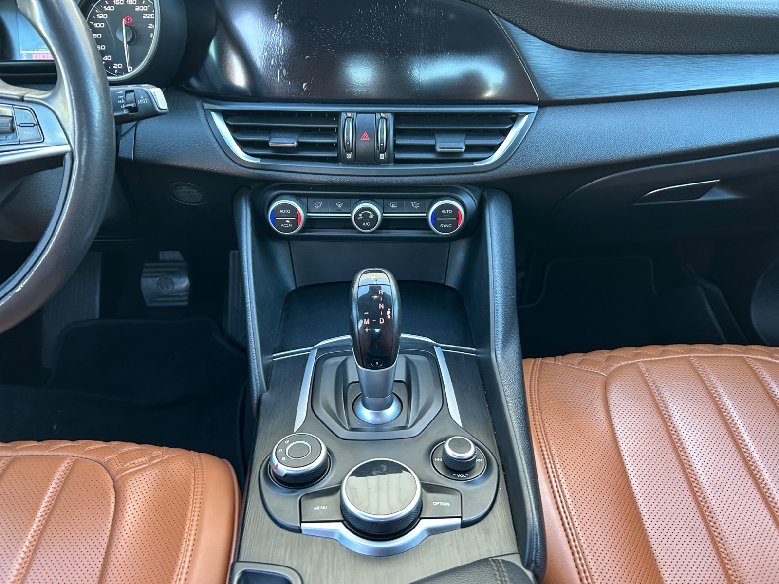 ALFA ROMEO GIULIA-ALFA ROMEO GIULIA 2.2 JTDM 190 AT8 SPRINT-image-8