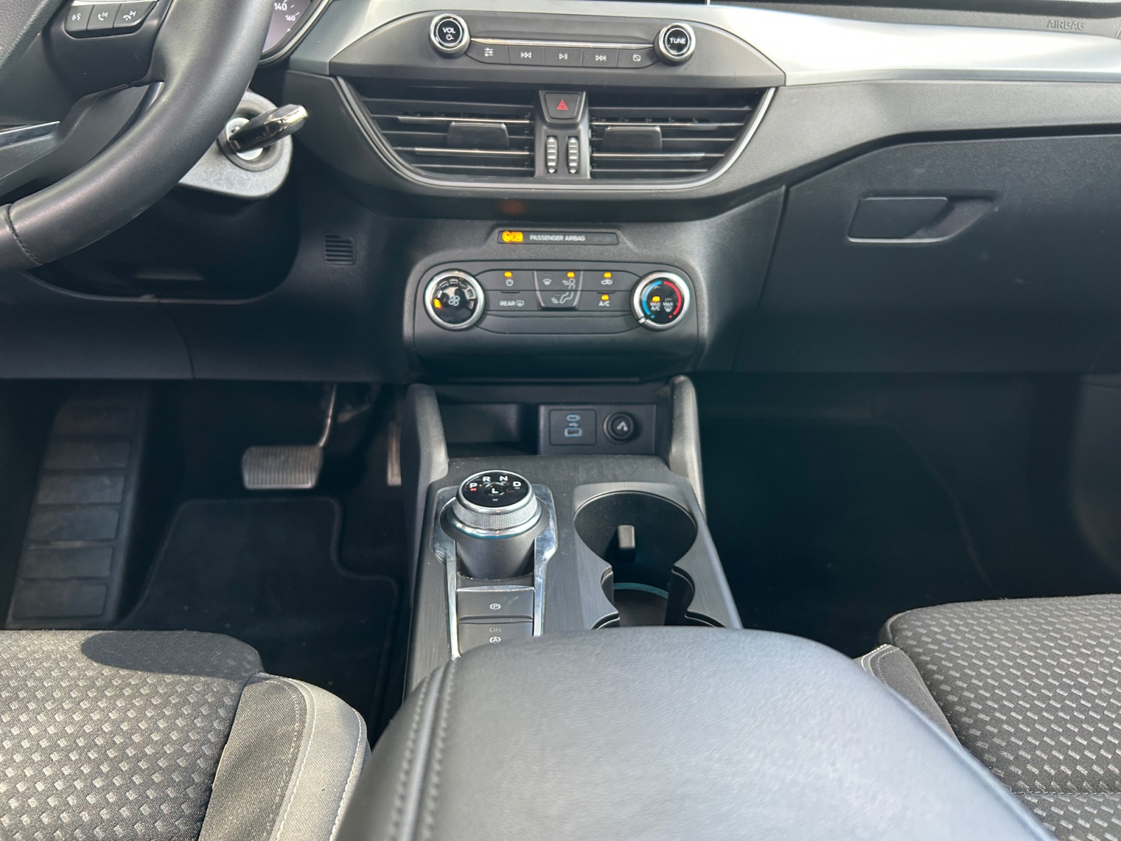 FORD FOCUS-FORD FOCUS 1.5 ECOBLUE 120 BVA CONNECTED-image-8