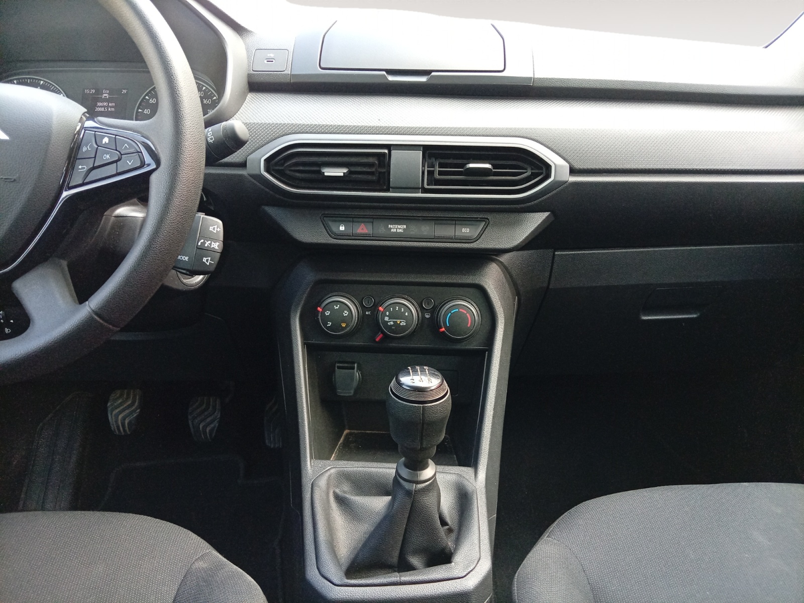 DACIA SANDERO-DACIA SANDERO SANDERO III - PH2 - 1.0 TCE  STREETWAY  ESSENTIEL BVM 100CH-image-7