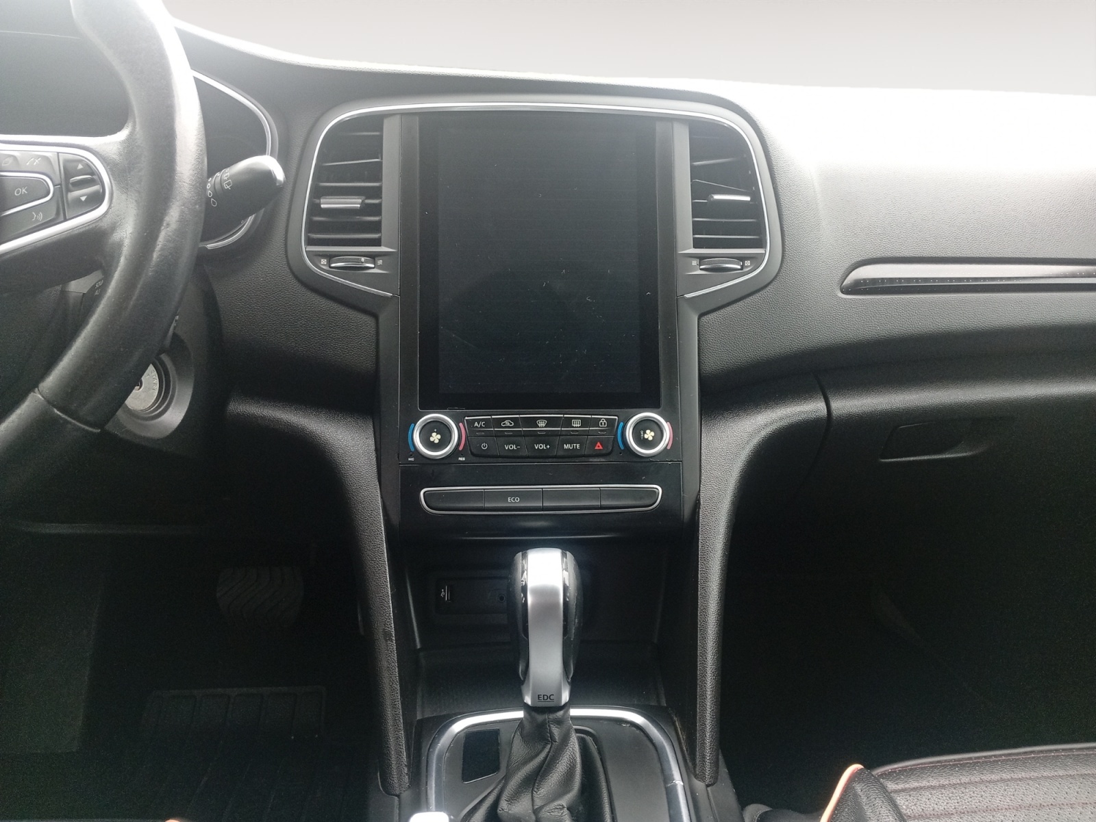 RENAULT MEGANE-RENAULT MEGANE MEGANE IV - PH2 - 1.5 DCI EQUILIBRE BVM 115CH-image-7