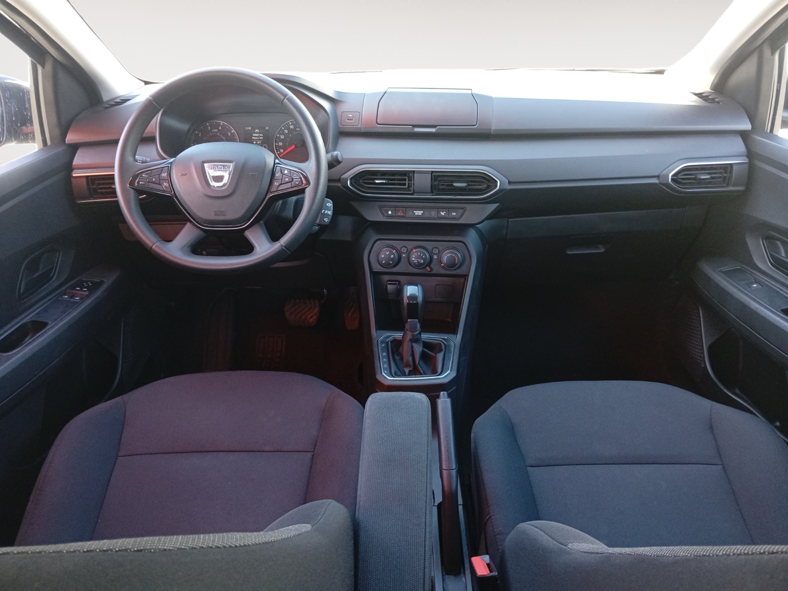 DACIA LOGAN-DACIA LOGAN LOGAN III - PH1 - 1.0 TCE EXPRESSION CVT 100CH-image-7