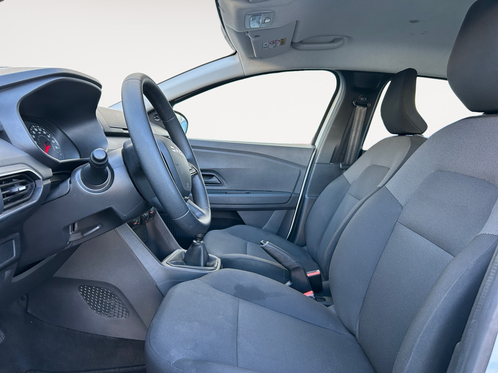 DACIA LOGAN-DACIA LOGAN LOGAN III - PH1 - 1.0 TCE ESSENTIEL BVM 100CH-image-6