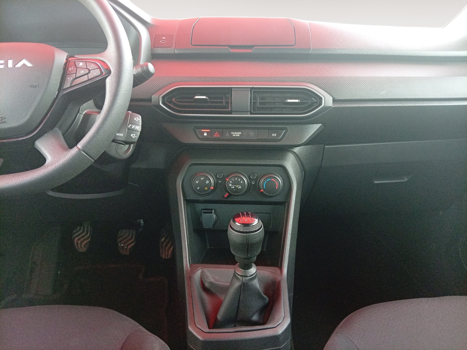 DACIA SANDERO-DACIA SANDERO SANDERO III - PH2 - 1.0 TCE  STREETWAY  ESSENTIEL BVM 100CH-image-8