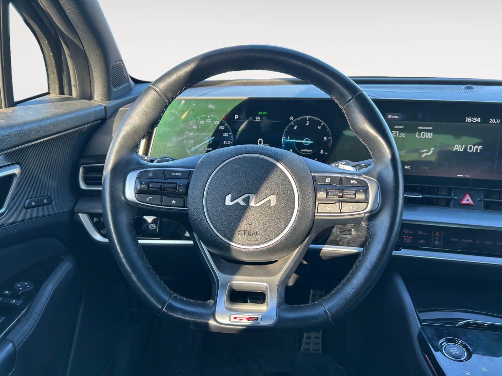 KIA SPORTAGE-KIA SPORTAGE SPORTAGE V - PH1 - 1,6 CRDI GT LIGNE DCT 136CH-image-9