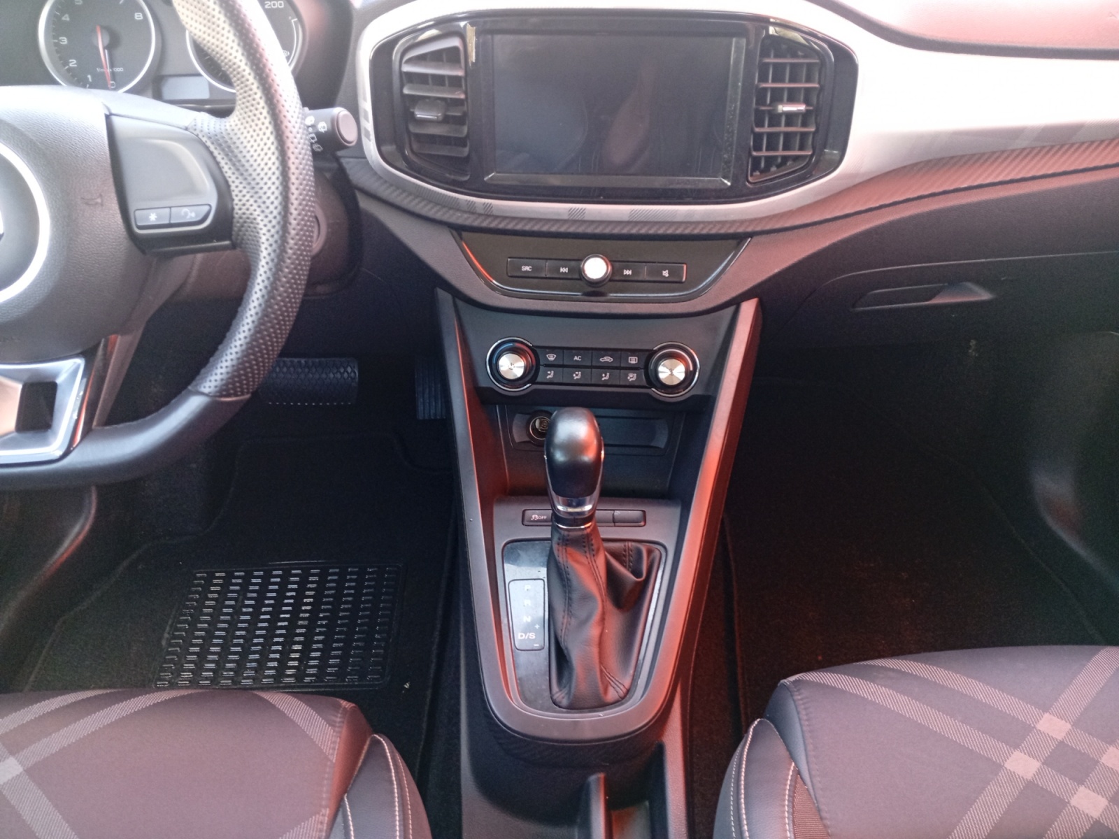 MG MG3-MG MG3 1.5 L AT PREMIUM-image-7