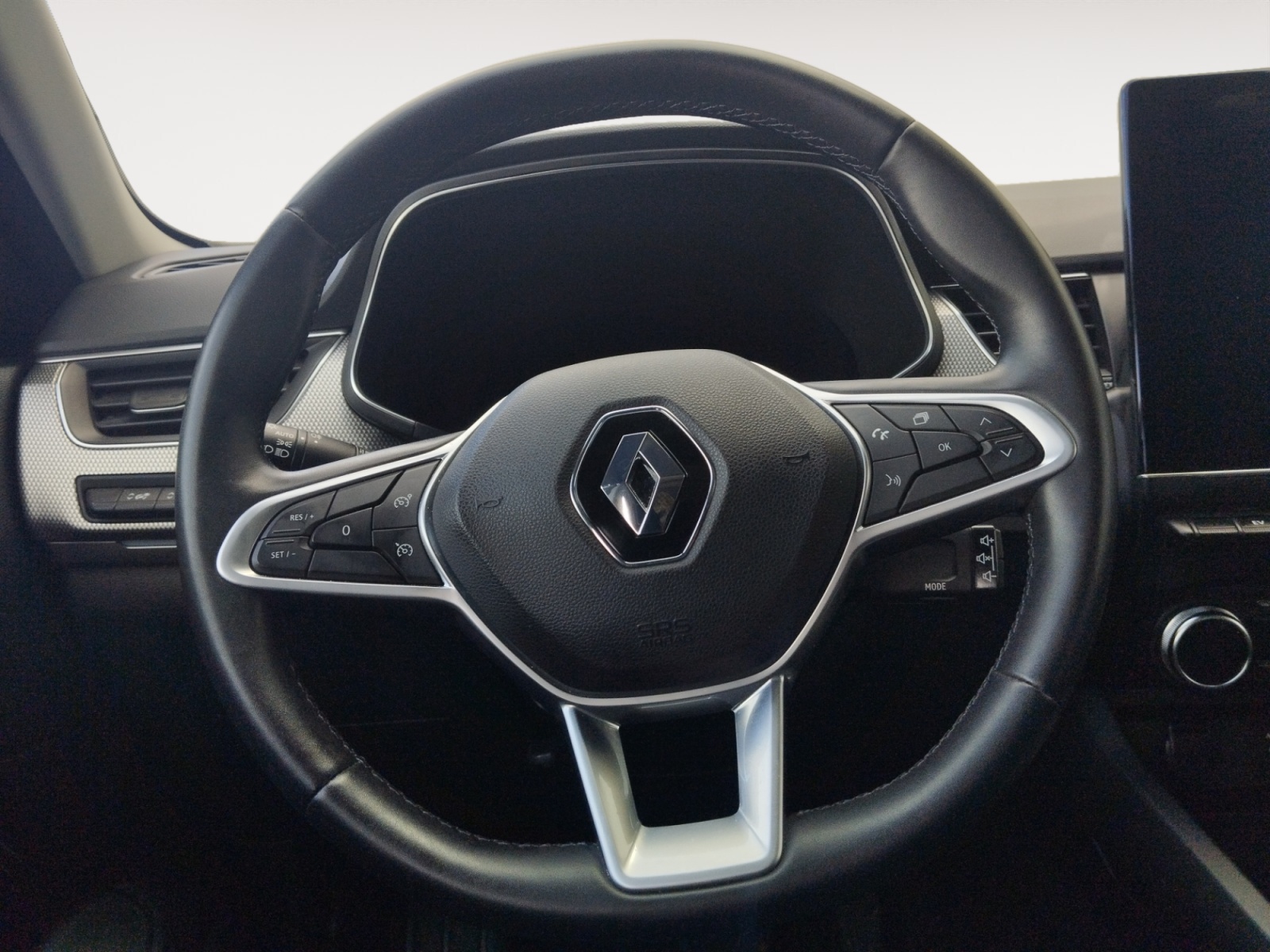 RENAULT ARKANA-RENAULT ARKANA ARKANA I - PH1 - 1.6 E-TECH HEV TECHNO BVA 146CH-image-12