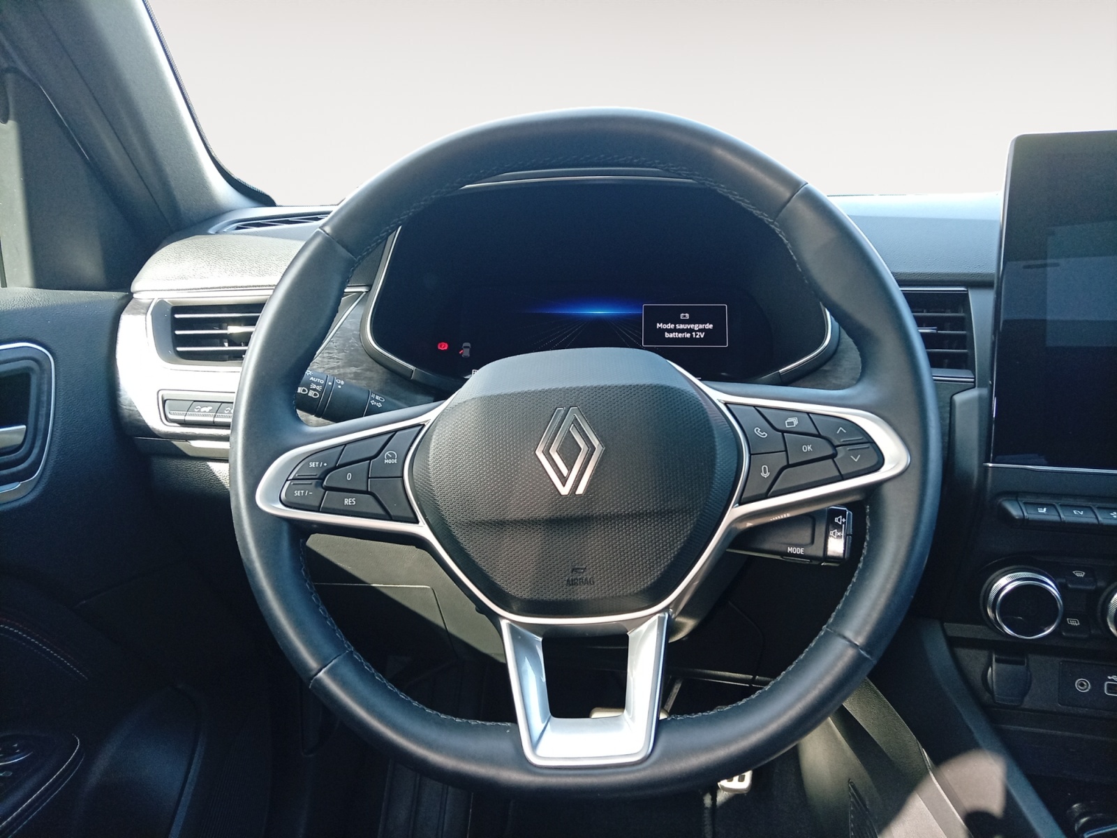 RENAULT ARKANA-RENAULT ARKANA ARKANA I - PH1 - 1.6 E-TECH FULL HYBRID EQUILIBRE BVA 145CH-image-7