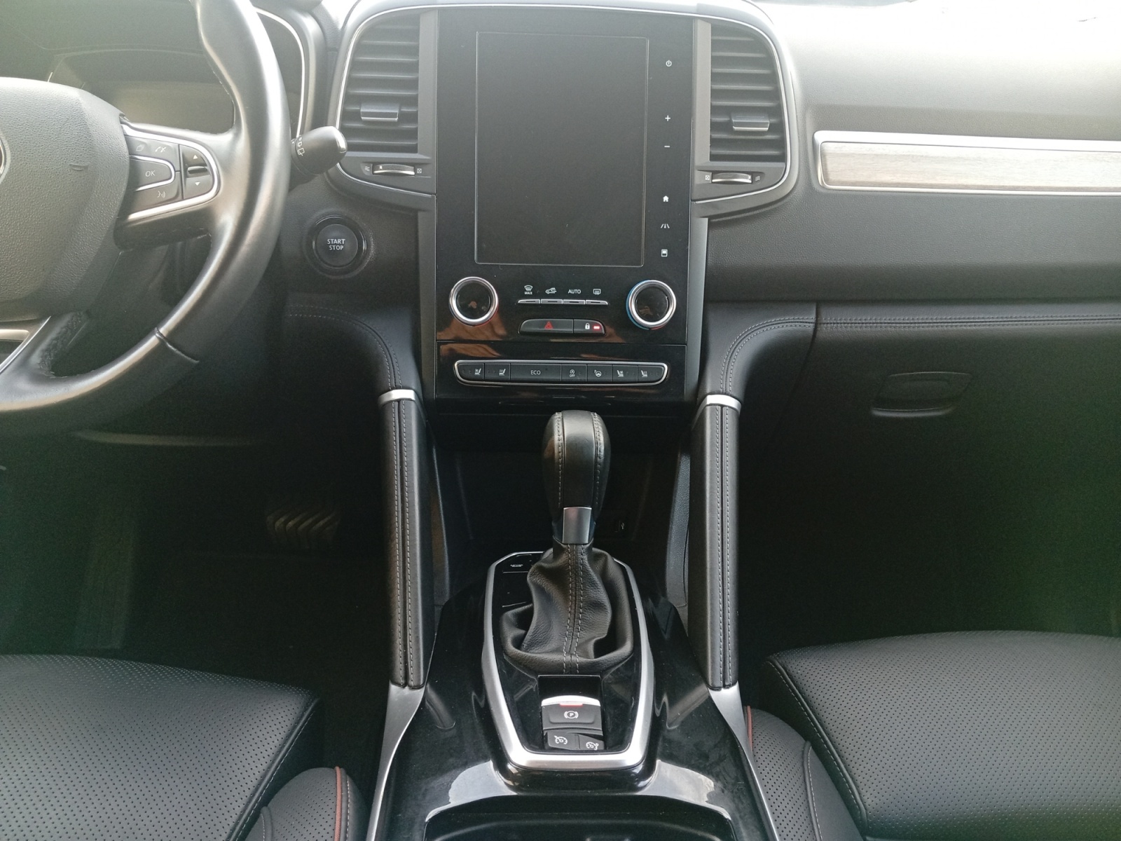 RENAULT KOLEOS-RENAULT KOLEOS KOLEOS II - PH2 - 2.0 DCI 4WD TECHNO CVT 185CH-image-8