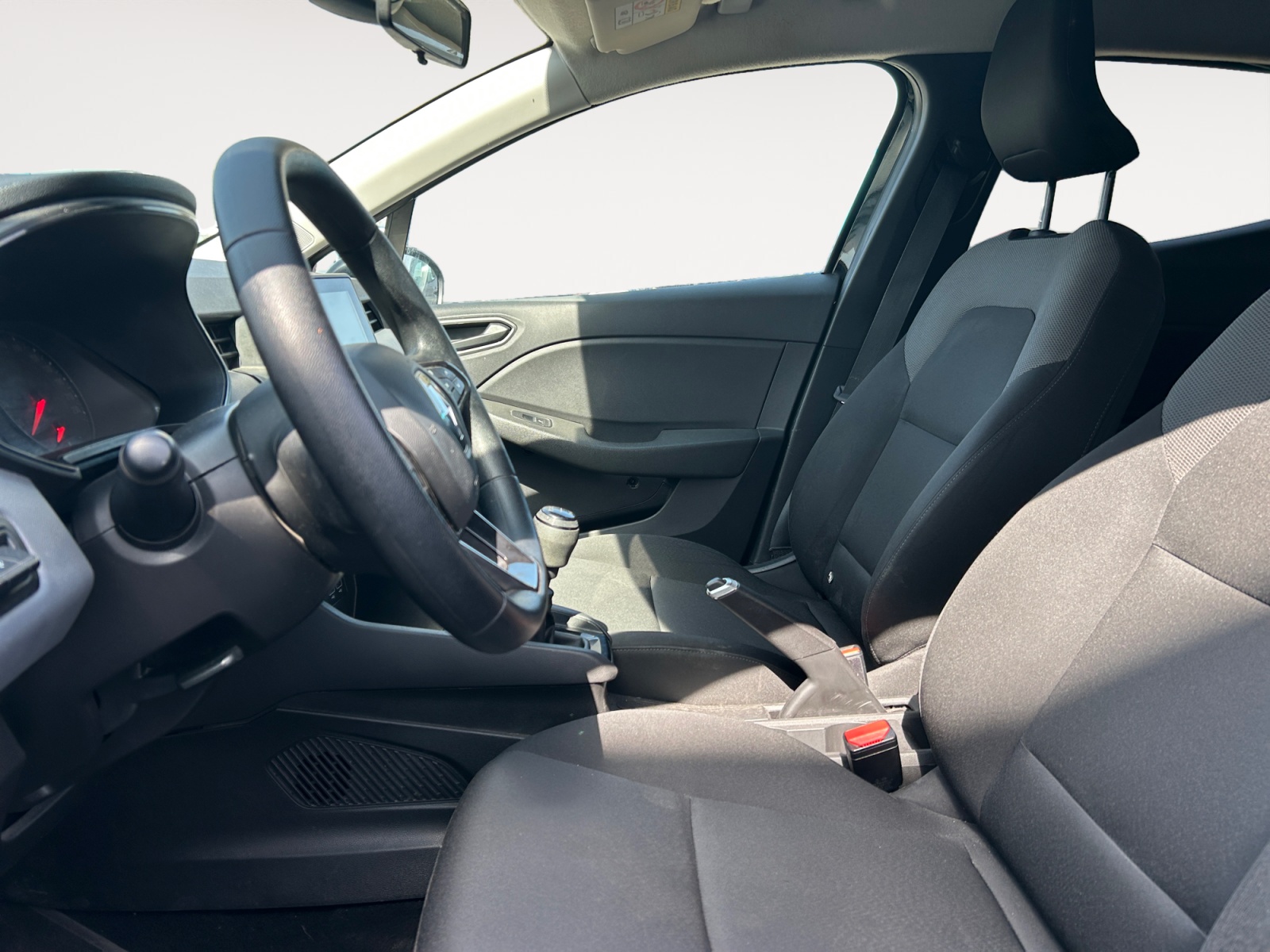 RENAULT CLIO-RENAULT CLIO CLIO V - PH1 - 1.5 DCI AUTHENTIC BVM 115CH-image-6