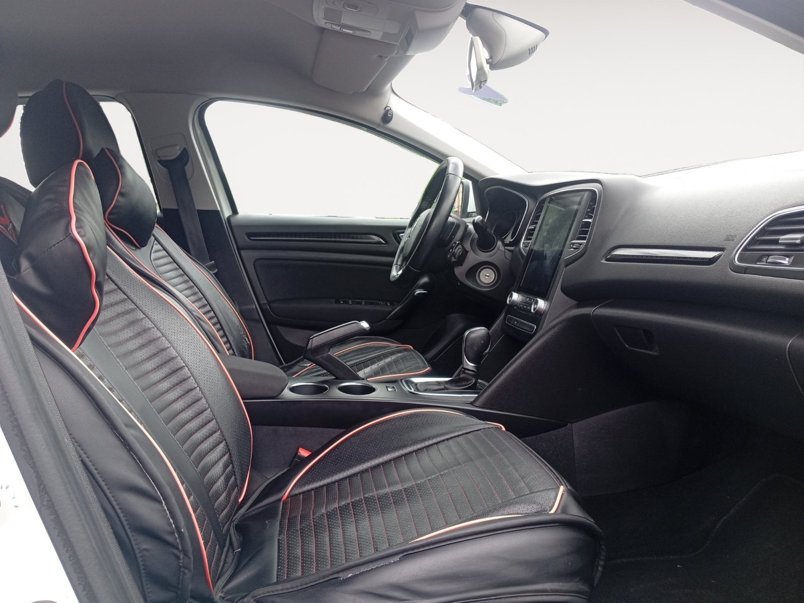 RENAULT MEGANE-RENAULT MEGANE MEGANE IV - PH2 - 1.5 DCI EQUILIBRE BVM 115CH-image-11