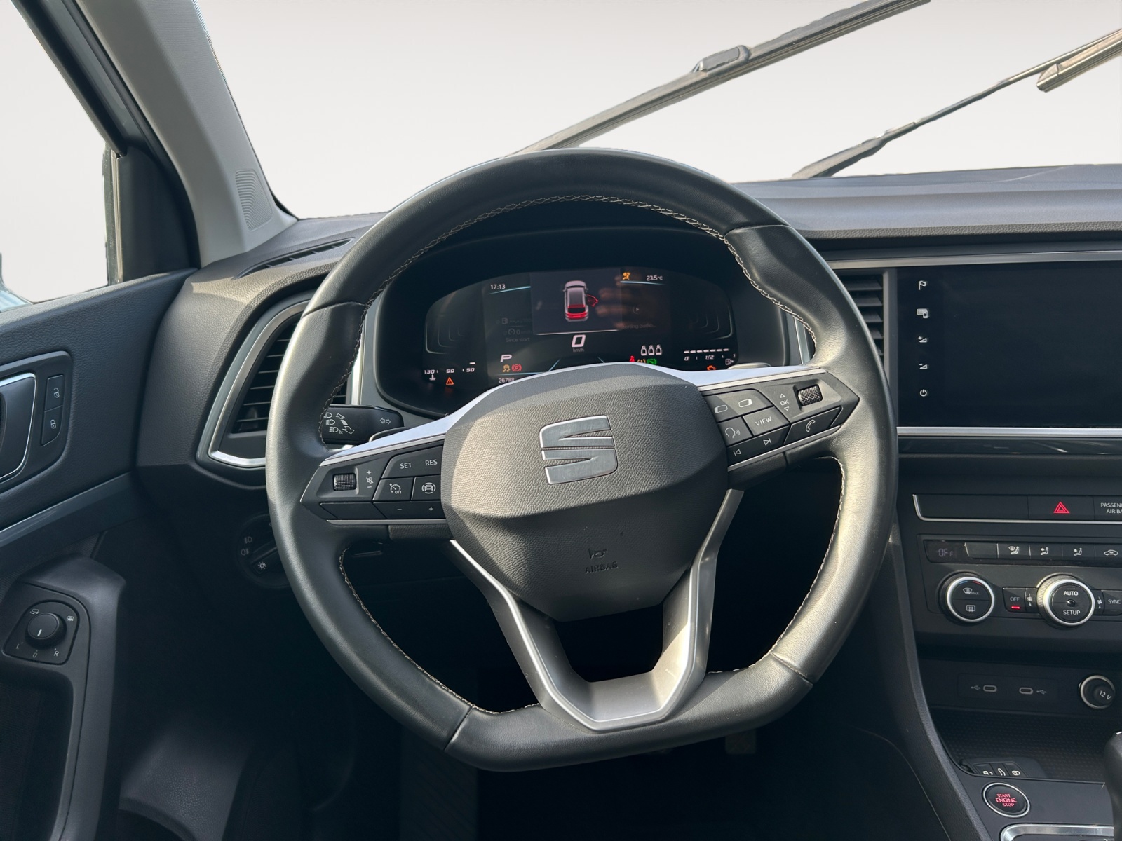 SEAT ATECA-SEAT ATECA 2.0 TDI 150 DSG URBAN+-image-8