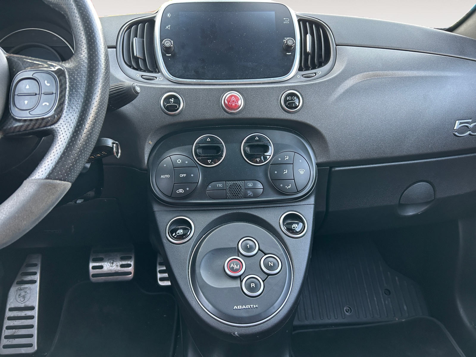 ABARTH 595-ABARTH 595   595C  I - PH3 - 1.4 T-JET 595 C COMPETIZIONE BVA 165CH-image-8