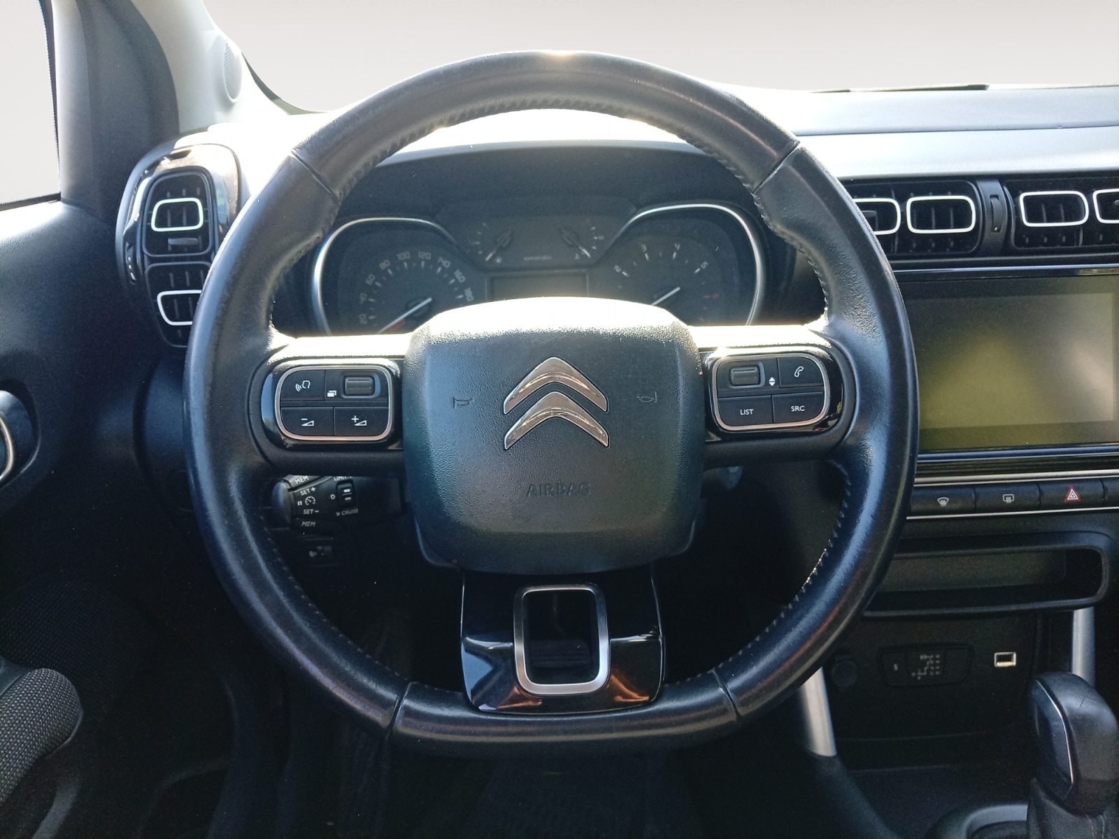 CITROEN C3 AIRCROSS-CITROEN C3 AIRCROSS C3 AIRCROSS II - PH1 - 1.6 HDI SHINE  BVM 92CH-image-8