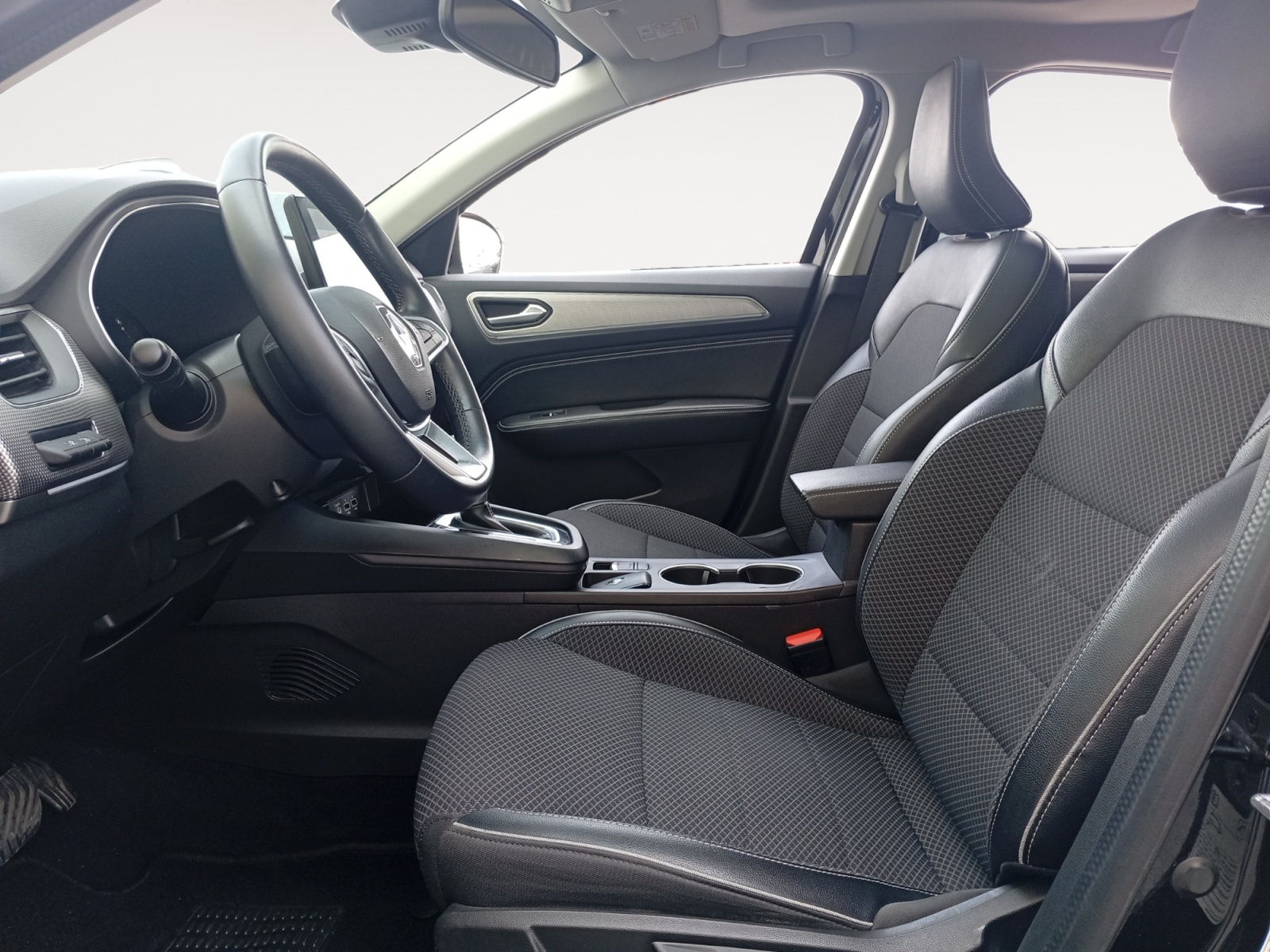 RENAULT ARKANA-RENAULT ARKANA ARKANA I - PH1 - 1.6 E-TECH FULL HYBRID TECHNO BVA 145CH-image-6