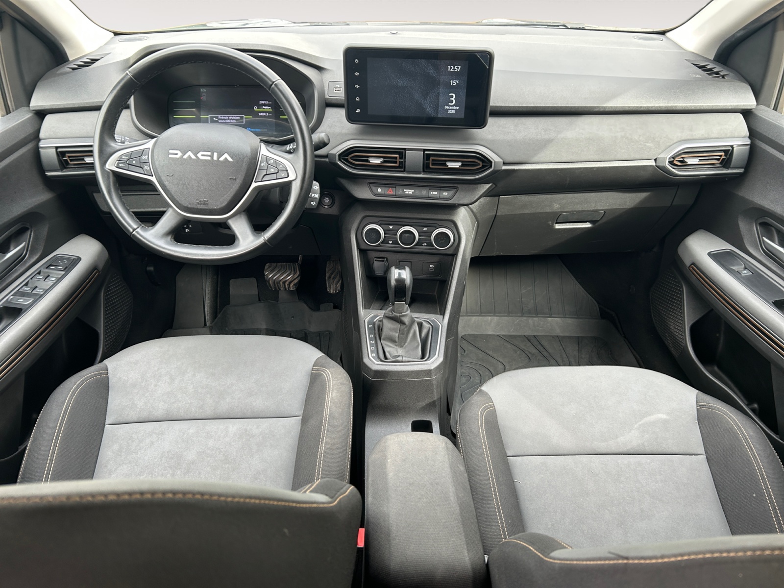 DACIA JOGGER-DACIA JOGGER JOGGER I - PH1 - 1.6 HYBRID 140 EXTREME BVM 102CH-image-7