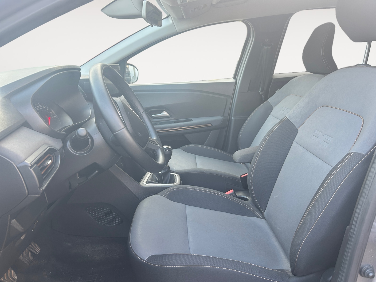 DACIA JOGGER-DACIA JOGGER JOGGER I - PH1 - 1.5 DCI 102 ESSENTIAL ( 7P ) BVM 102CH-image-7