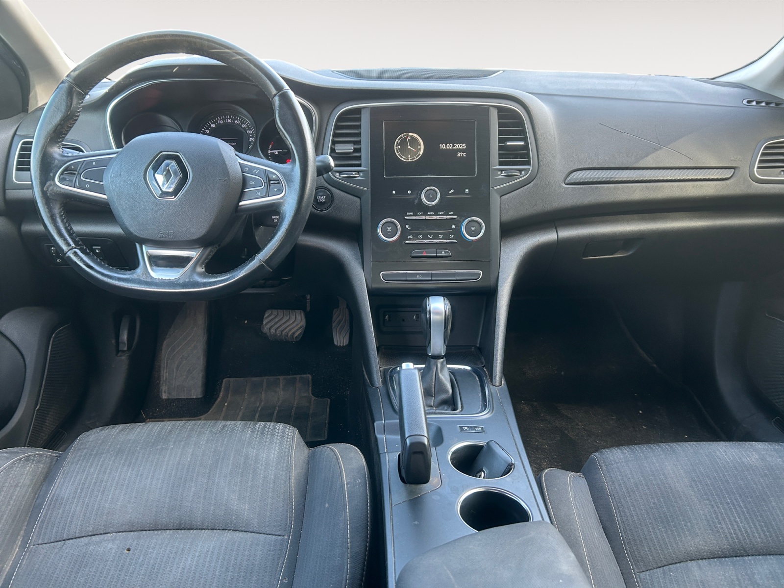 RENAULT MEGANE-RENAULT MEGANE MEGANE SEDAN IV - PH2 - 1.5 DCI AUTHENTIC BVA 114CH-image-6