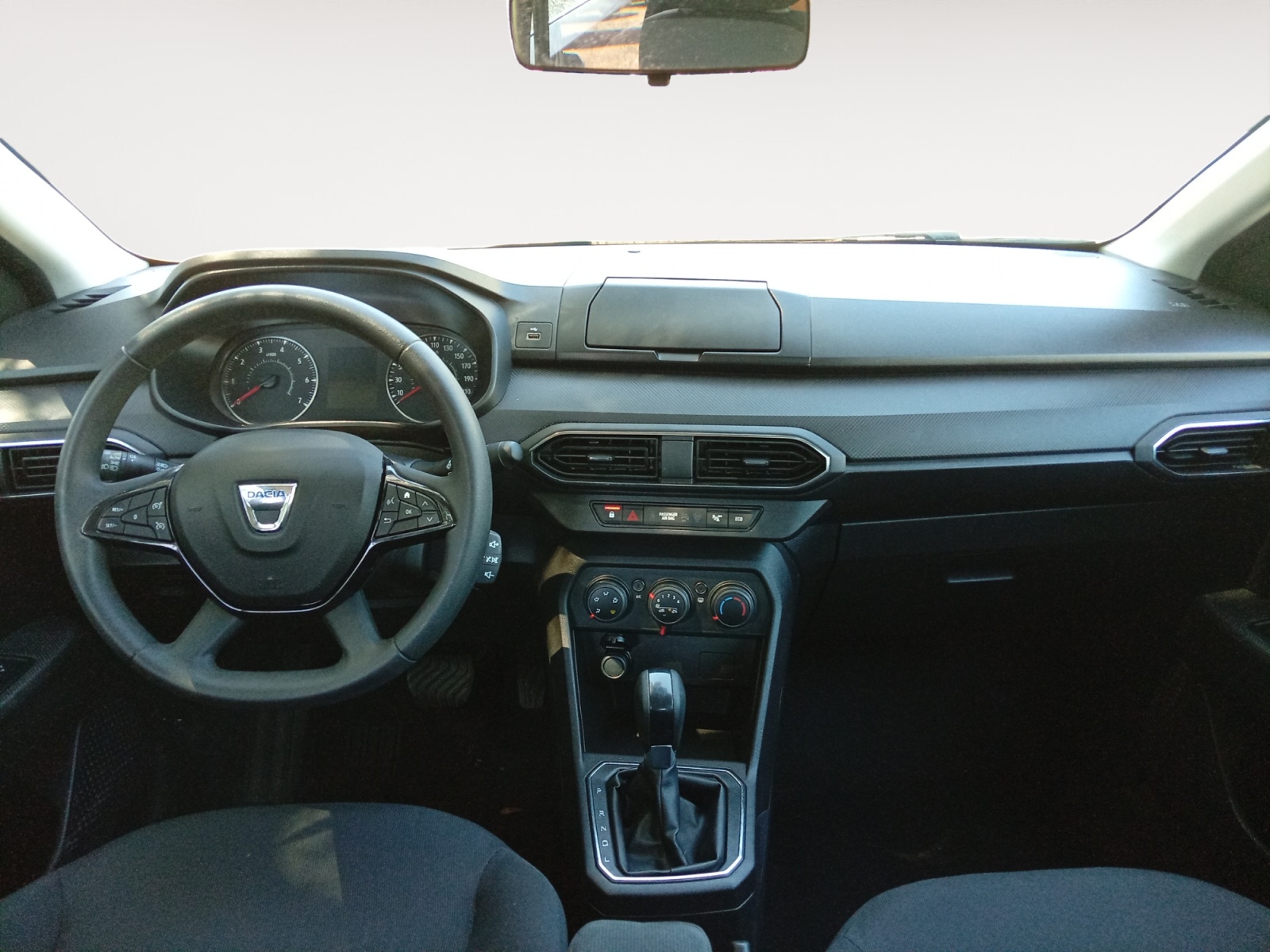 DACIA LOGAN-DACIA LOGAN LOGAN III - PH2 - 1.0 TCE ESSENTIEL CVT 100CH-image-7
