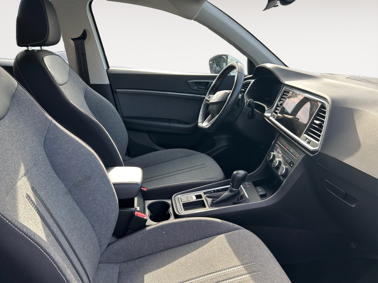 SEAT ATECA-SEAT ATECA 2.0 TDI 150 DSG URBAN+-image-11