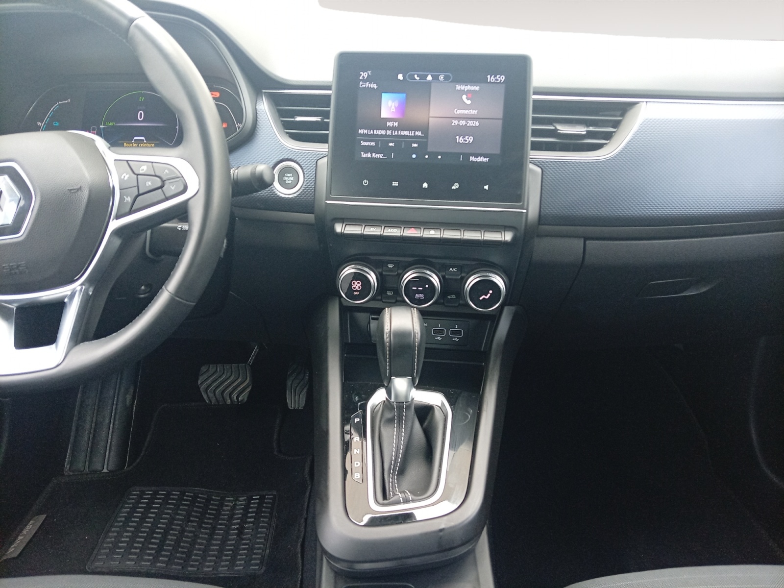 RENAULT ARKANA-RENAULT ARKANA 1.6-ETECH-145-HEV-EQUILIBRE-image-8