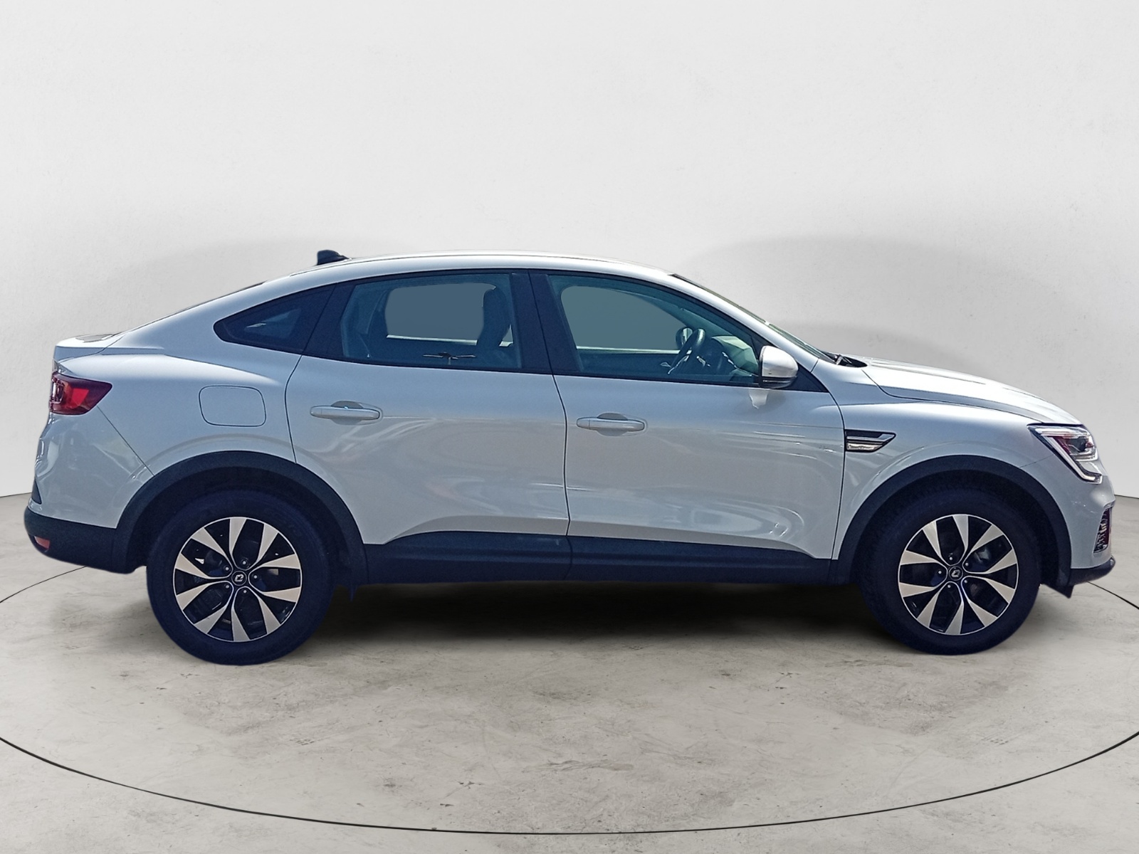 RENAULT ARKANA-RENAULT ARKANA ARKANA I - PH1 - 1.6 E-TECH FULL HYBRID EQUILIBRE BVA 145CH-image-4