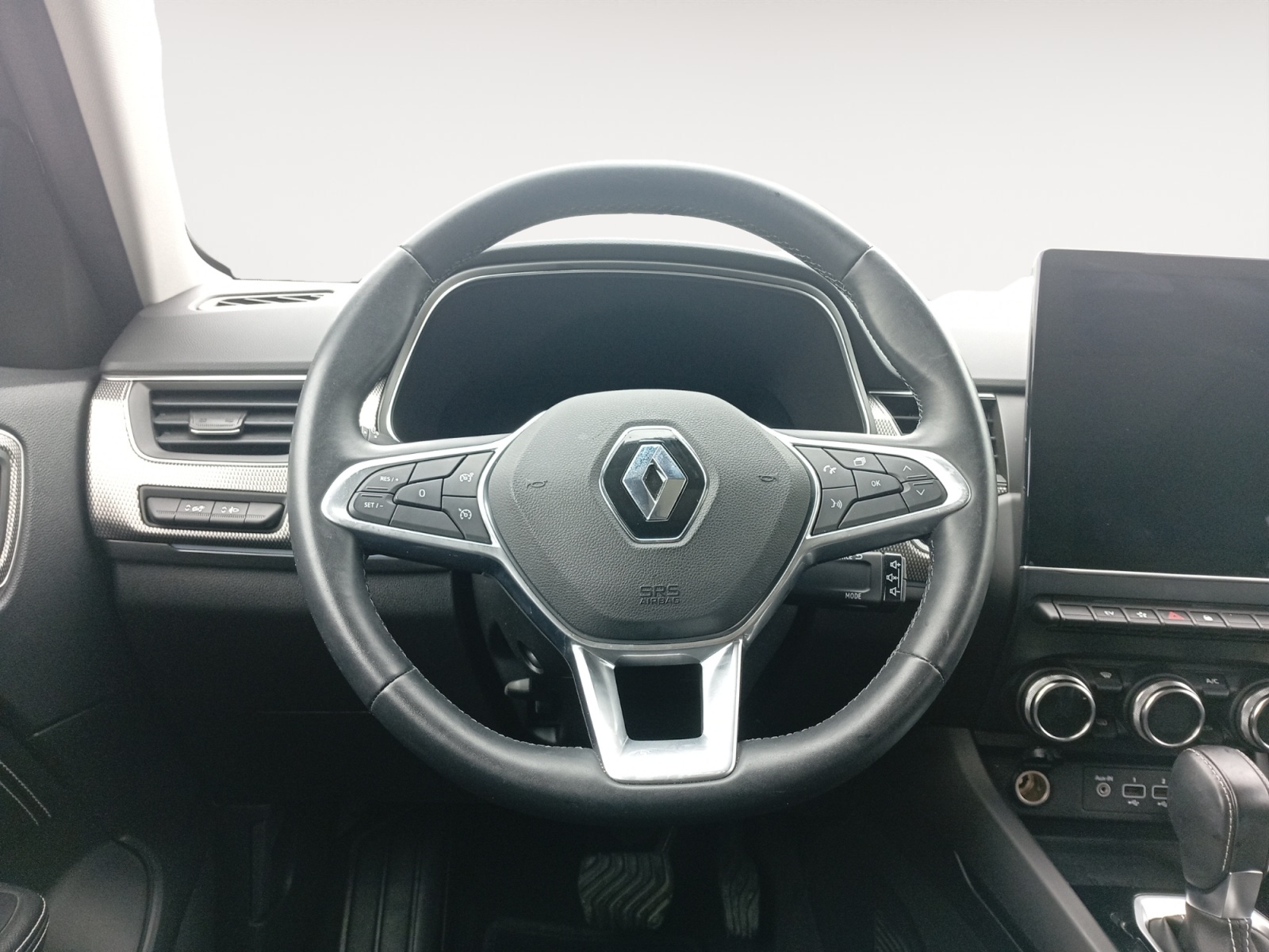 RENAULT ARKANA-RENAULT ARKANA ARKANA I - PH1 - 1.6 E-TECH HEV TECHNO BVA 146CH-image-9